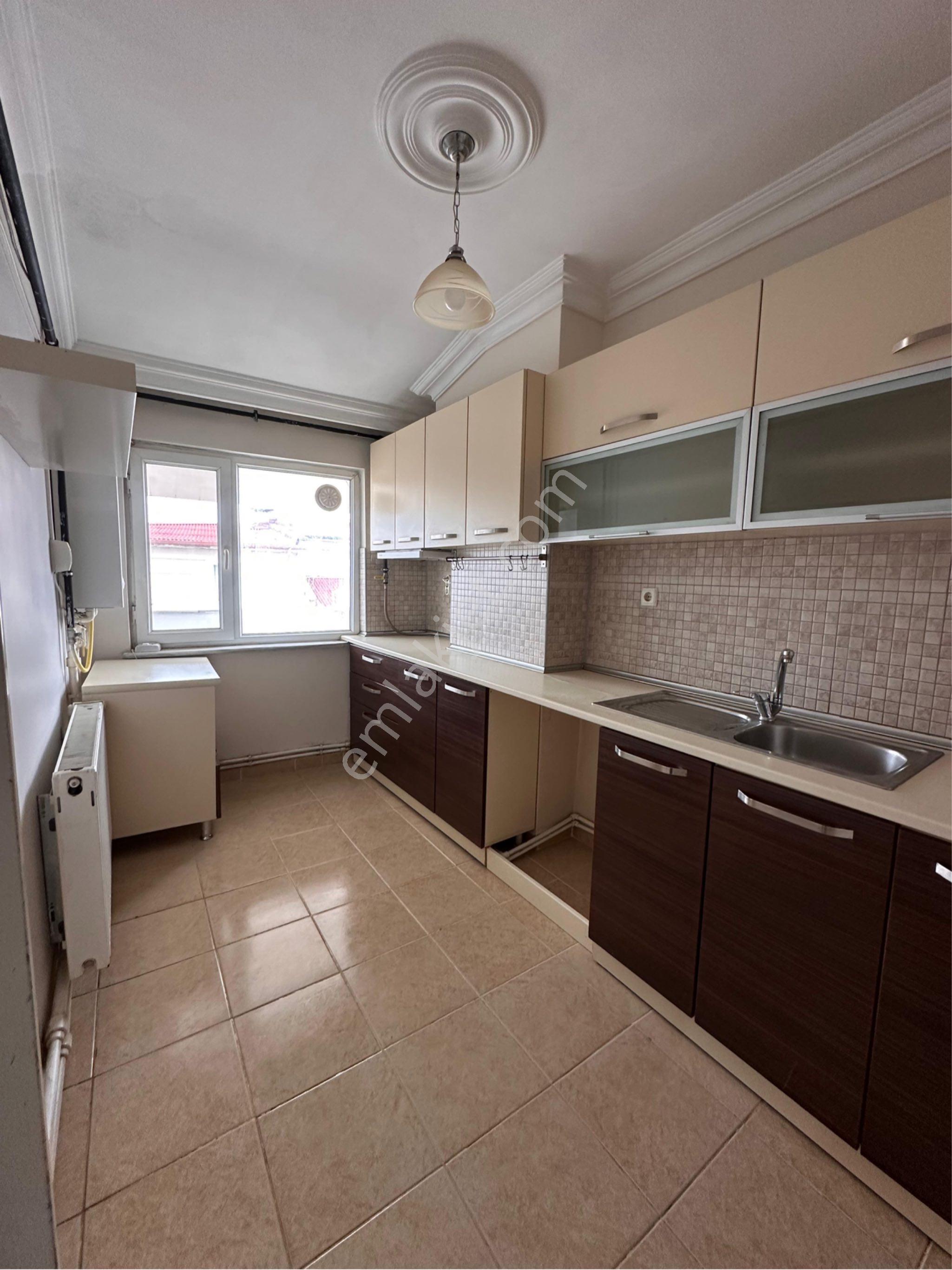 Edirne Selimiye Cami Yanı Satılık 2+1 Daire - Görsel 25