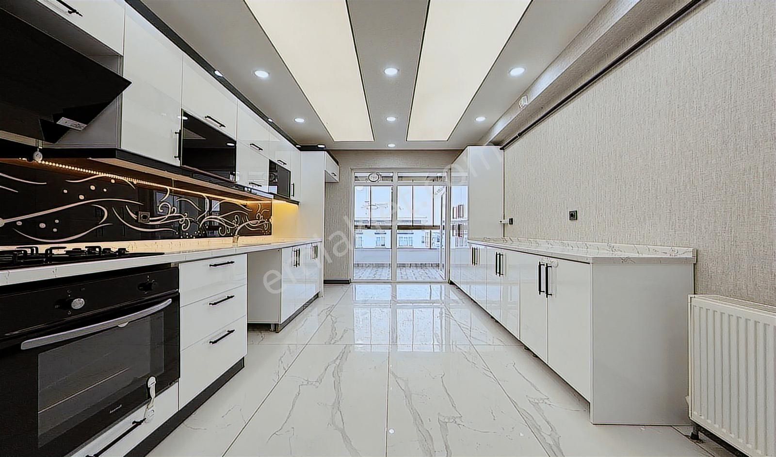 Yasa'dan Karkaya'da 3+1 E.banyolu 2.kat Full Yapılı Cadde Yakını - Görsel 10