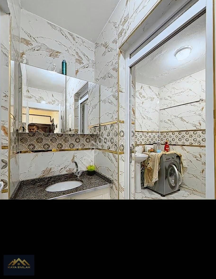 Güneşte Merkezi Konumda 3 Katlı Dogalgazlı Müstakil Ev - Görsel 6