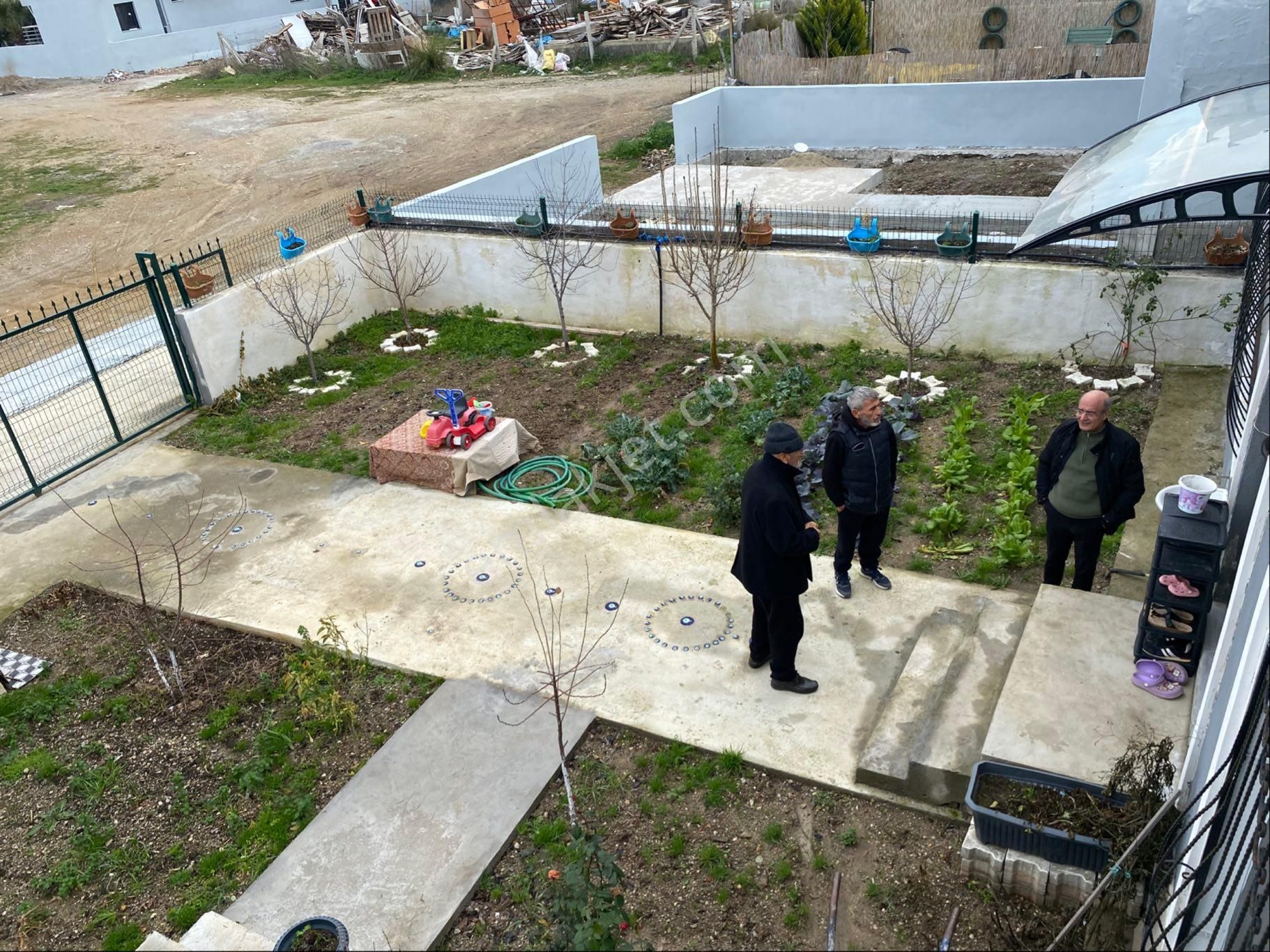 Menderes Görece Havalimanı Dibinde Bahçeli Müstakil Ev - Görsel 23