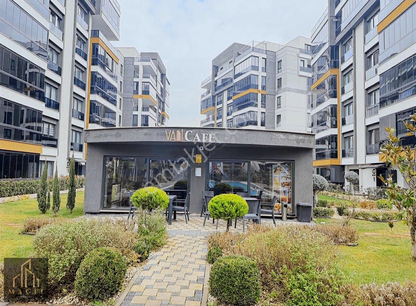 Macit'den Balkan Vadi Life Sit.manzaralı Havuz Cephe 3+1 Daire - Görsel 14