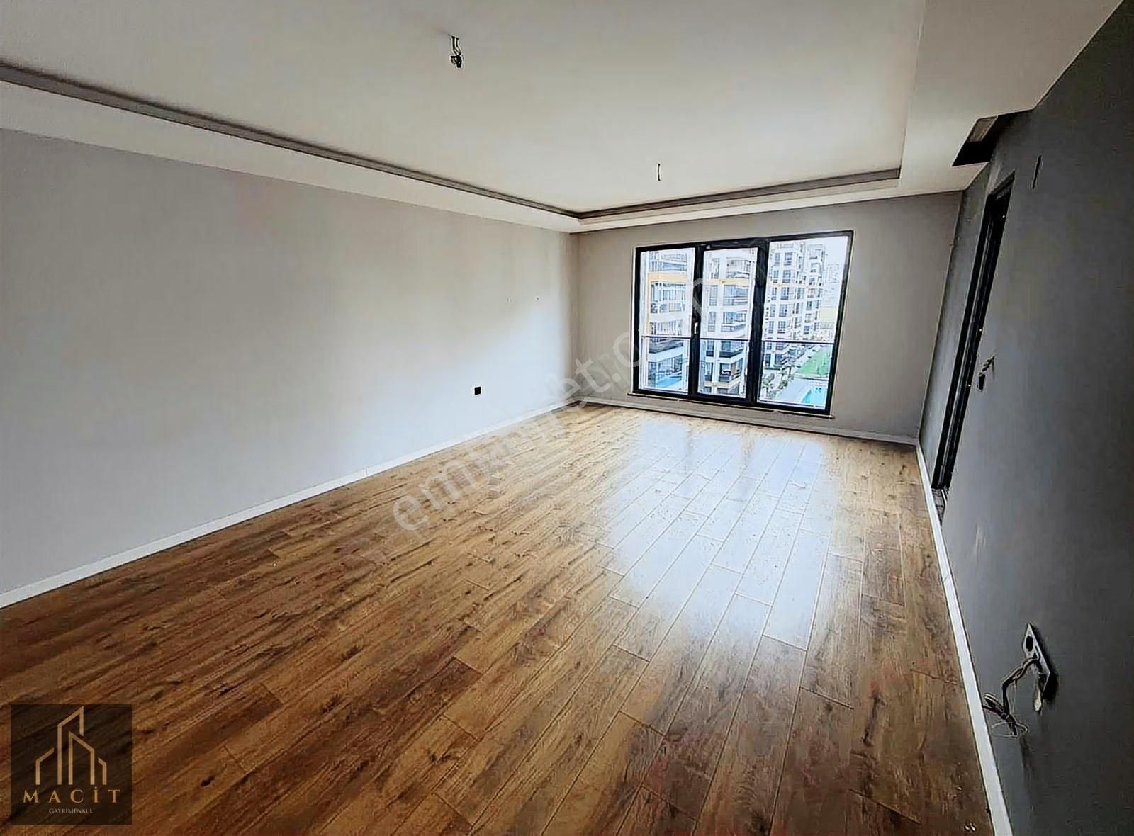 Macit'den Balkan Vadi Life Sit.manzaralı Havuz Cephe 3+1 Daire - Görsel 8