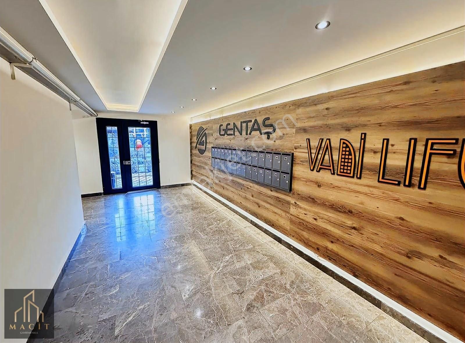 Macit'den Balkan Vadi Life Sit.manzaralı Havuz Cephe 3+1 Daire - Görsel 2