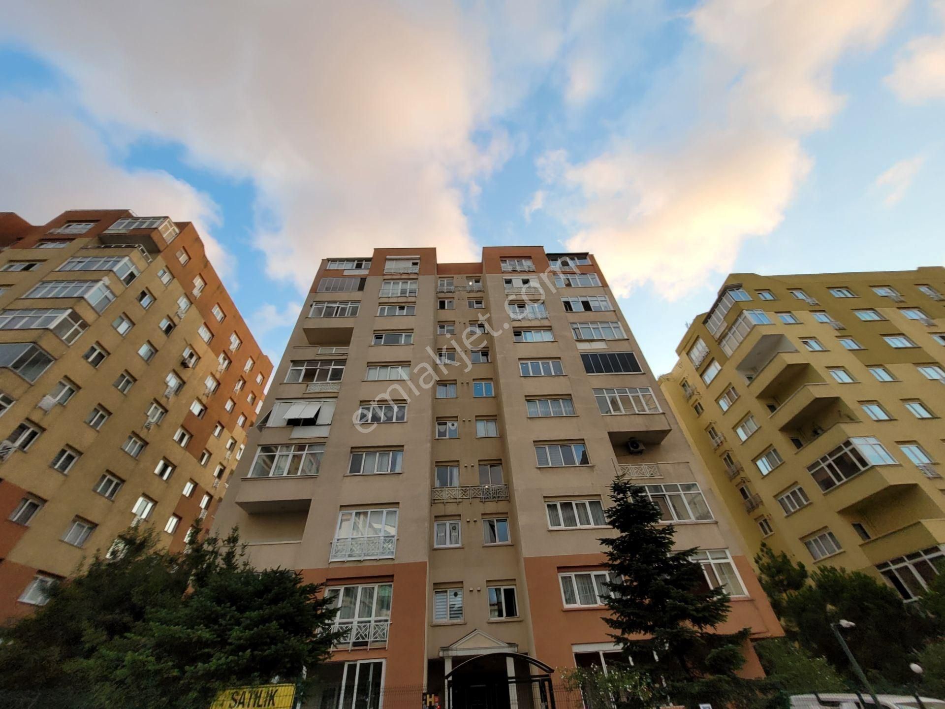 Altayçeşme Kayalarkent Sitesi 4+2 Kiracılı Satılık Dublex - Görsel 4