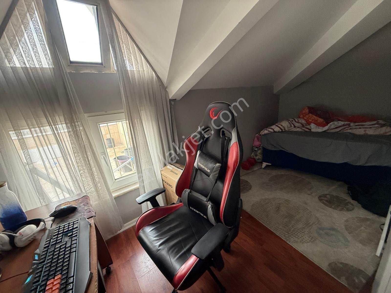 Altayçeşme Kayalarkent Sitesi 4+2 Kiracılı Satılık Dublex - Görsel 35