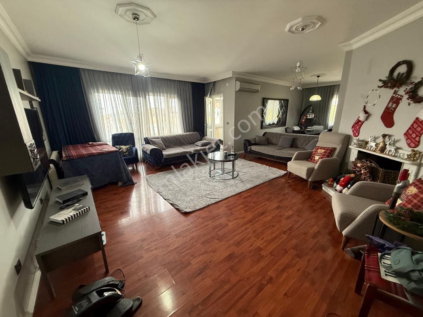 Altayçeşme Kayalarkent Sitesi 4+2 Kiracılı Satılık Dublex - Görsel 10