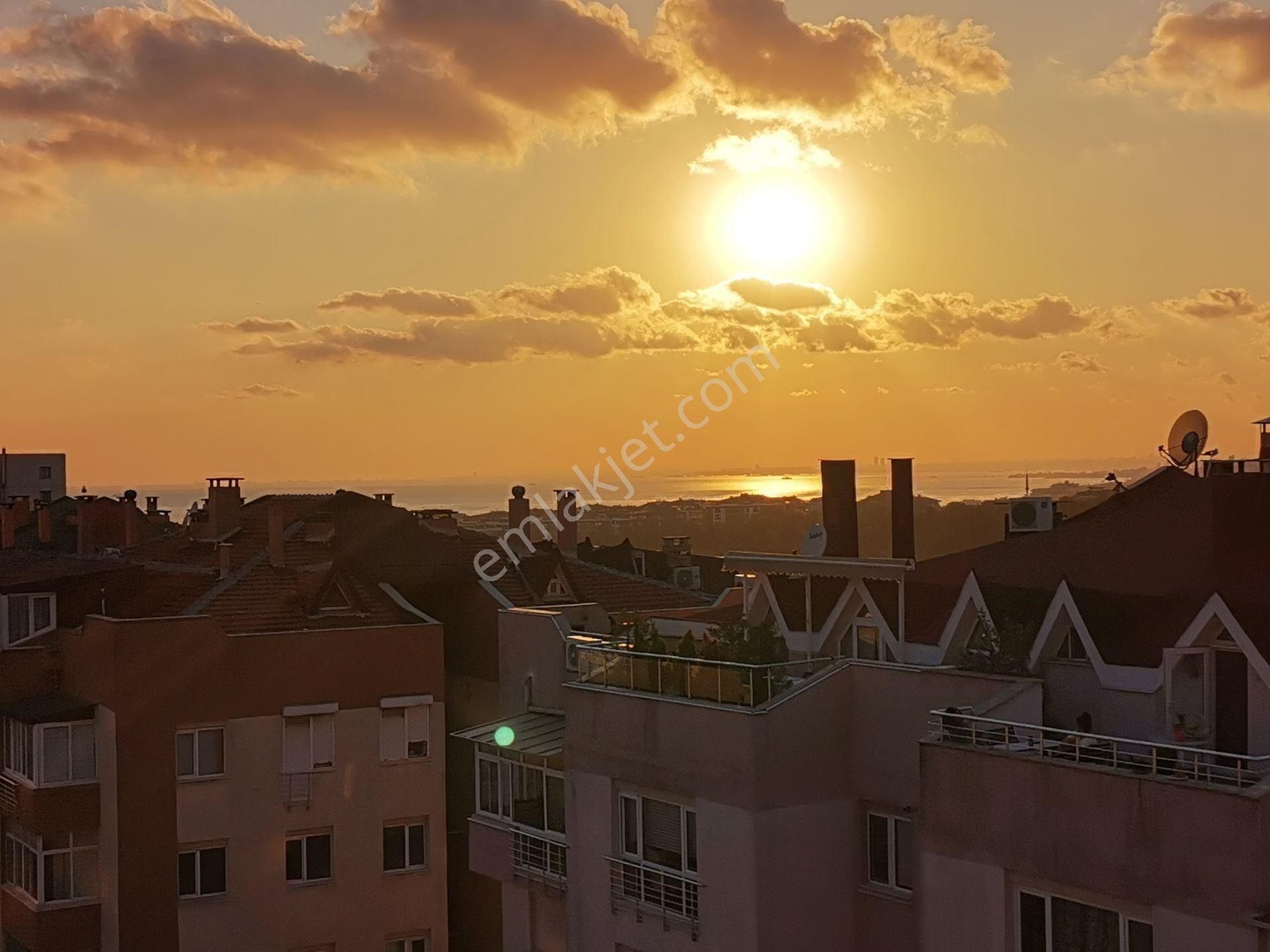 Altayçeşme Kayalarkent Sitesi 4+2 Kiracılı Satılık Dublex