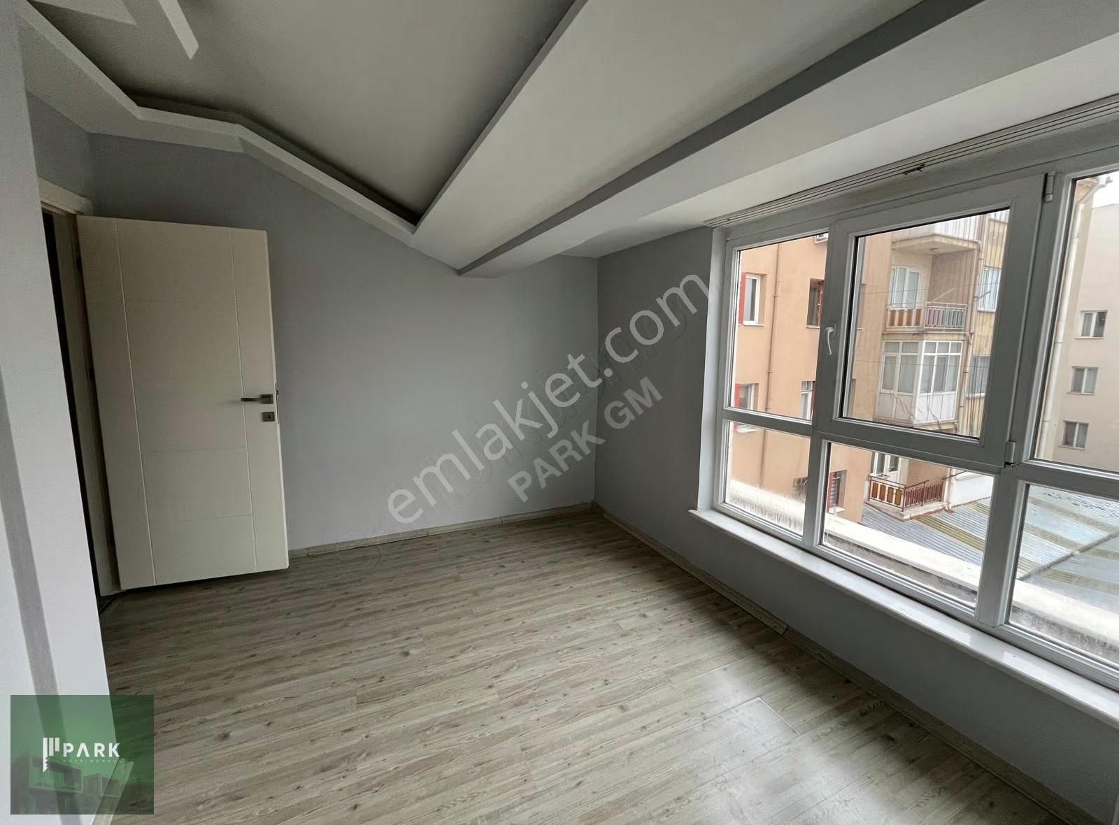 Park Gayrimenkulden İstiklal Mahallesi Şairfuzuli Arası Kiralık - Görsel 7