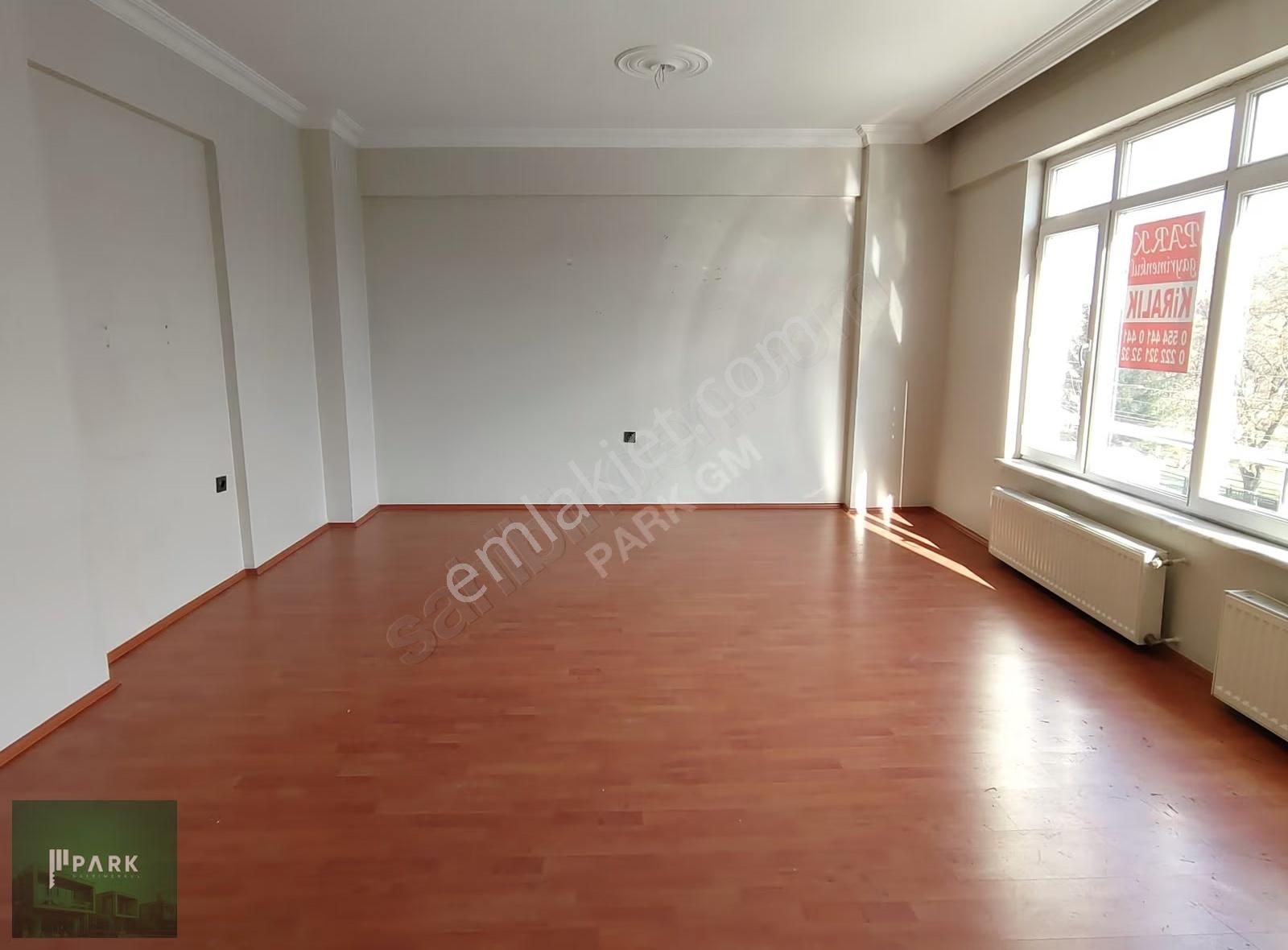Park Gayrimenkul'den Ömerağada Cadde Üzeri Manzaralı Kiralık 3+1 - Görsel 27