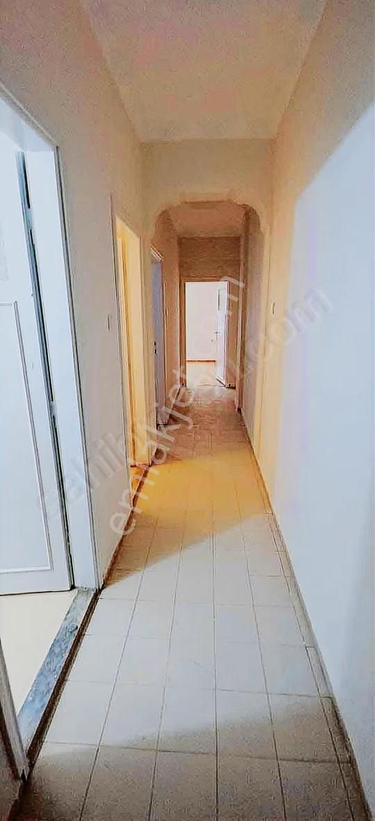 Kellerpınarı Mah Satılık 2+1 Ayrı Mutfak Daire Denize 250m - Görsel 18