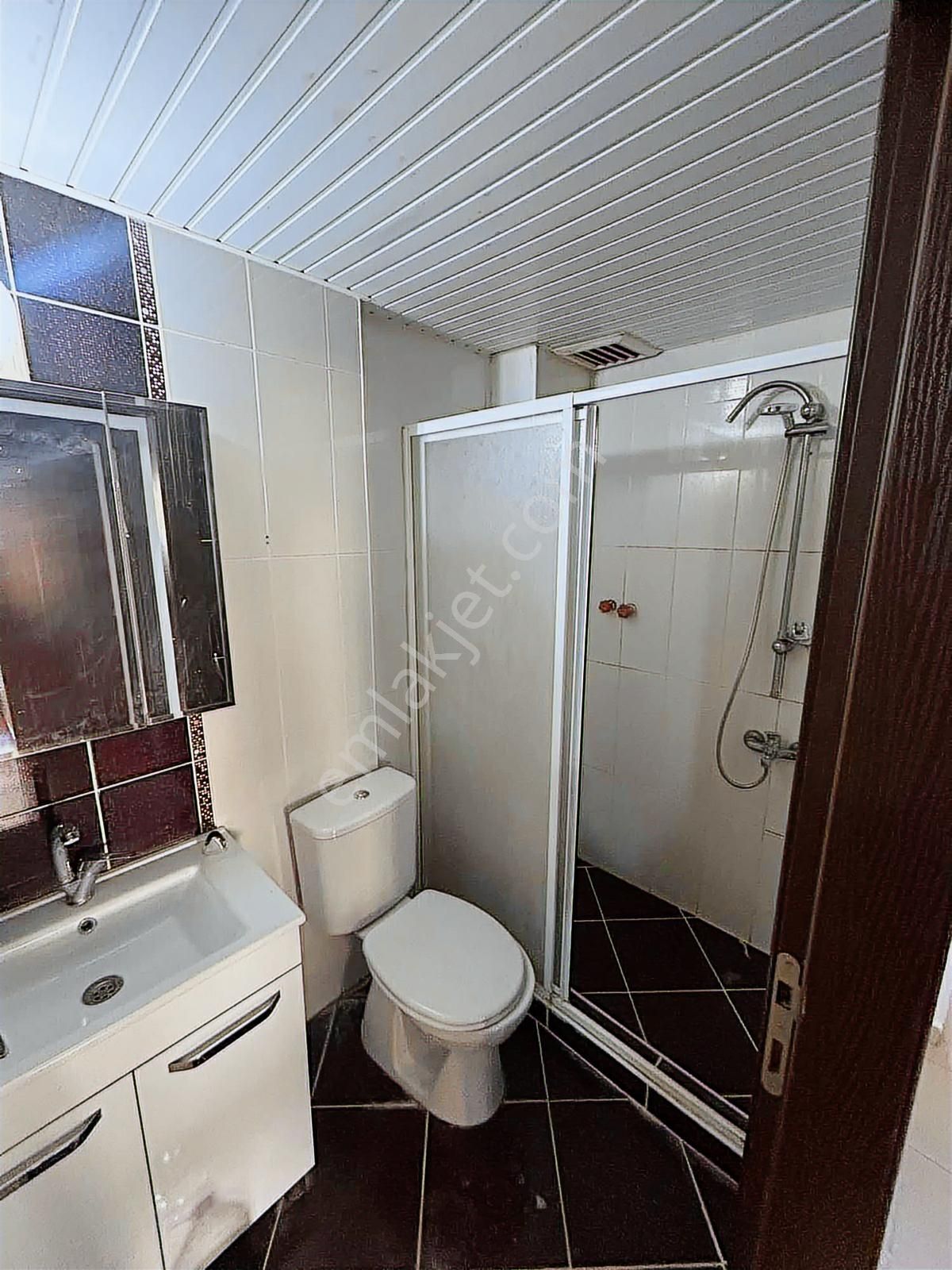 Sinan Efendi Eml'dan Ünsal Mah 1+1 70 M²zemin Kat Kiralık Daire. - Görsel 23