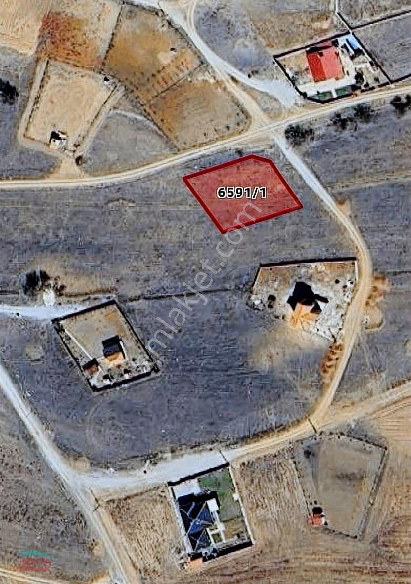 Nokta Emlakta Bahçeli Evlerin Arasında 1000m2 Müstakil Tapu Arsa - Görsel 3