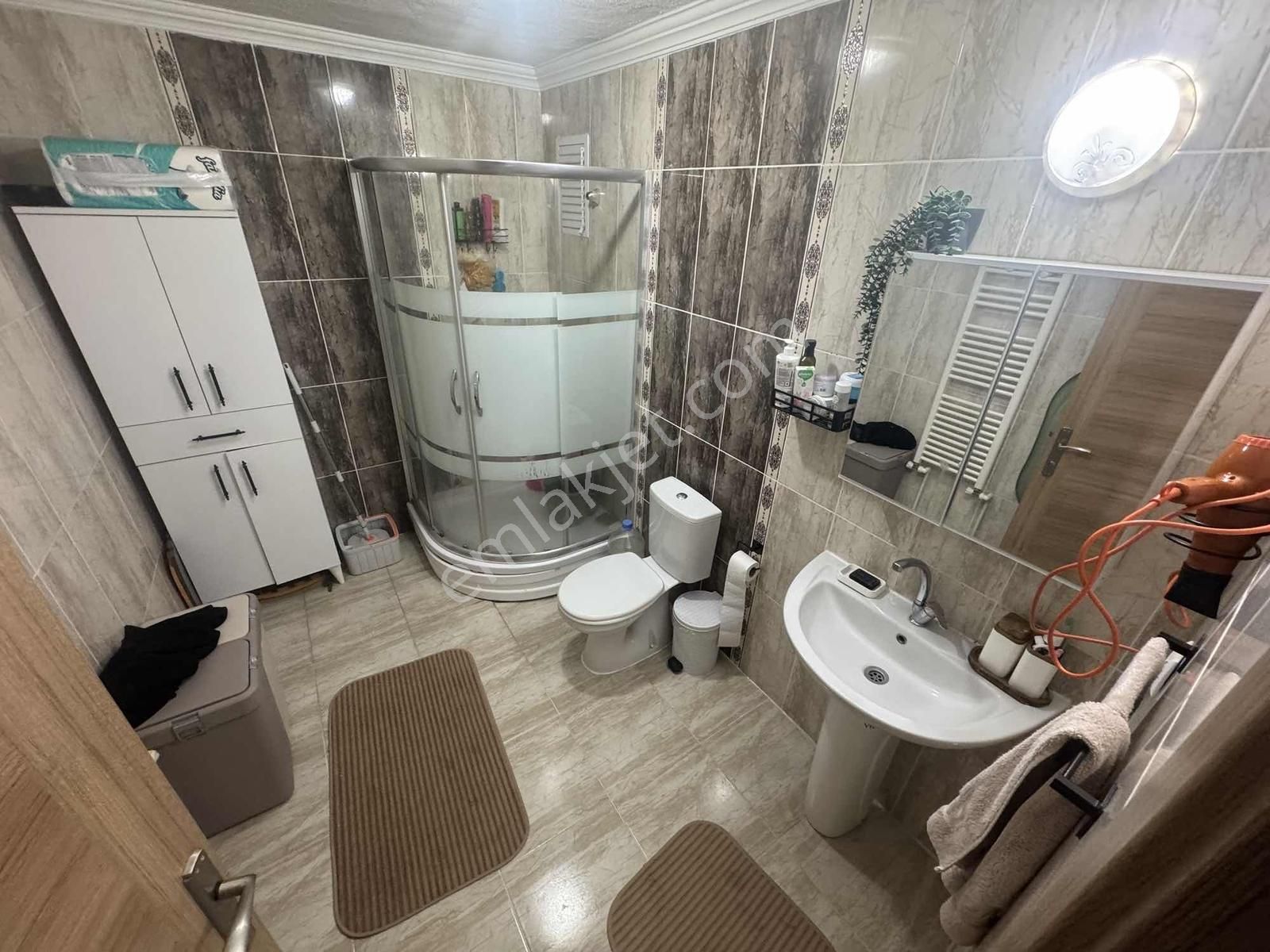 Lider Emlak'tan Veysel Karani Camii Mevki Asansörlü Ful Yapılı - Görsel 11