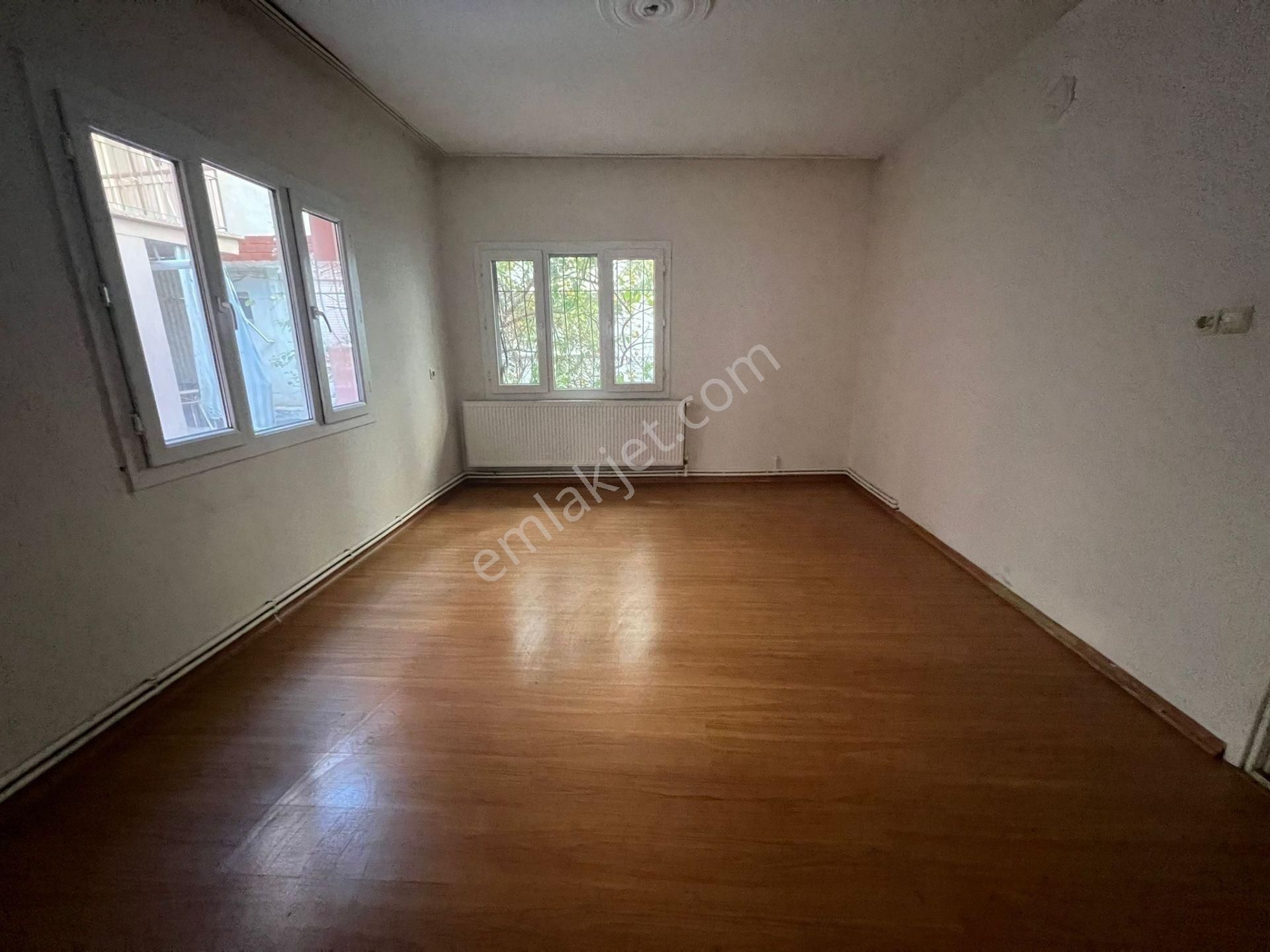 Buca Ufuk Mahallesinde 2+1 95m2 D.gazlı Arakat Kiralık Daire - Görsel 5