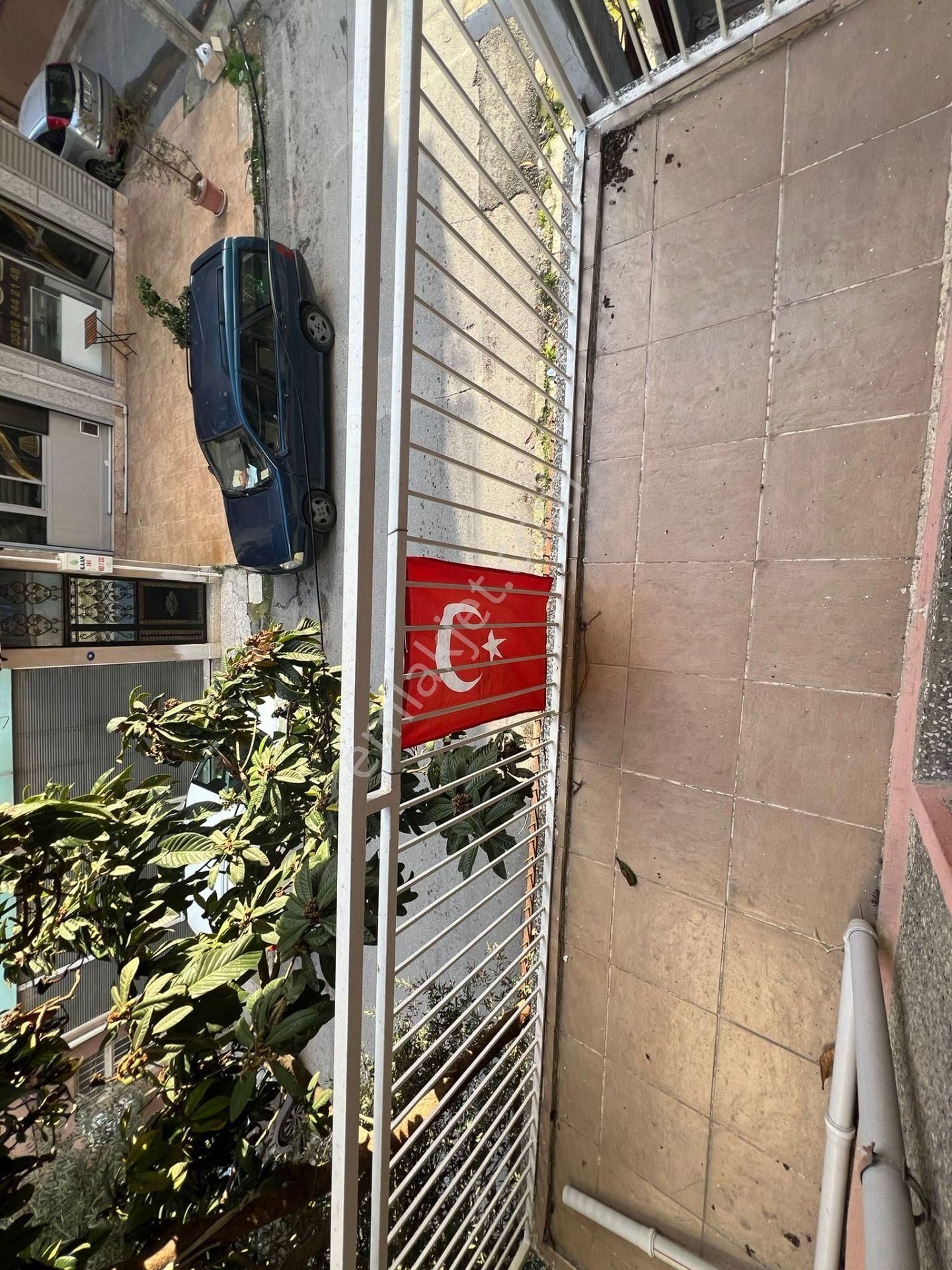 Buca Ufuk Mahallesinde 2+1 95m2 D.gazlı Arakat Kiralık Daire - Görsel 17