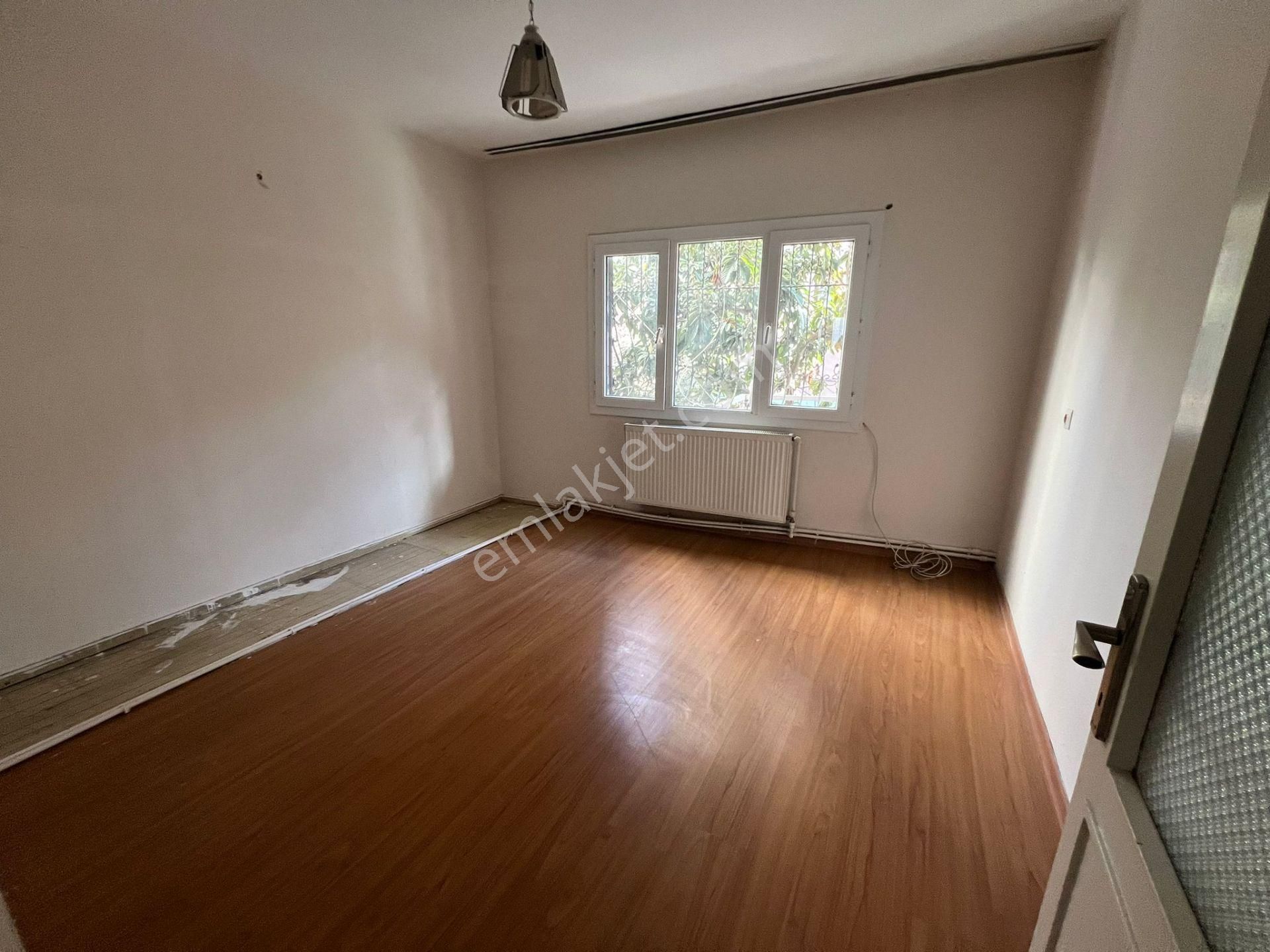 Buca Ufuk Mahallesinde 2+1 95m2 D.gazlı Arakat Kiralık Daire - Görsel 8