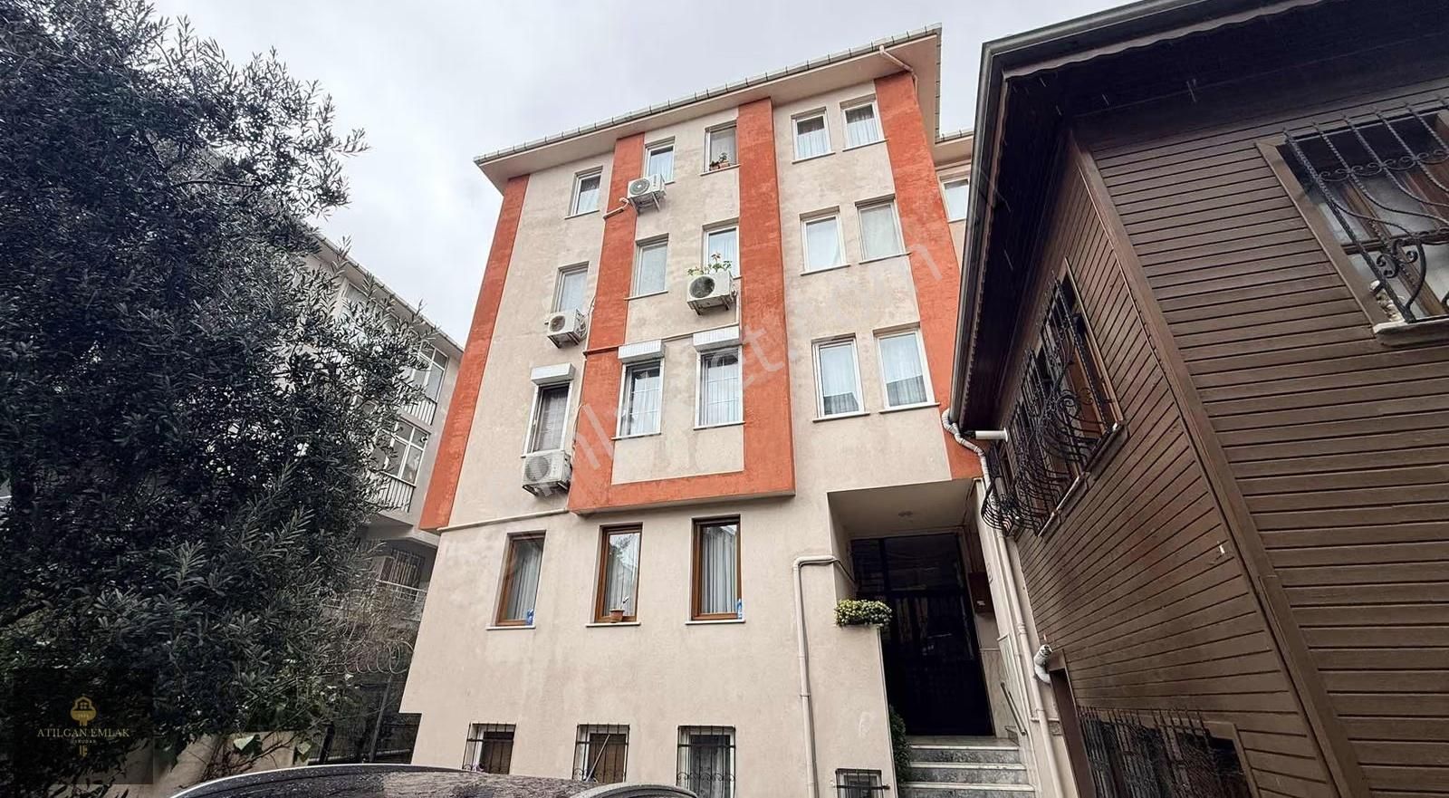 Üsküdarda Yatırımlık Hazır Kiracılı Kullanışlı Bahçe Katı Daire - Görsel 6