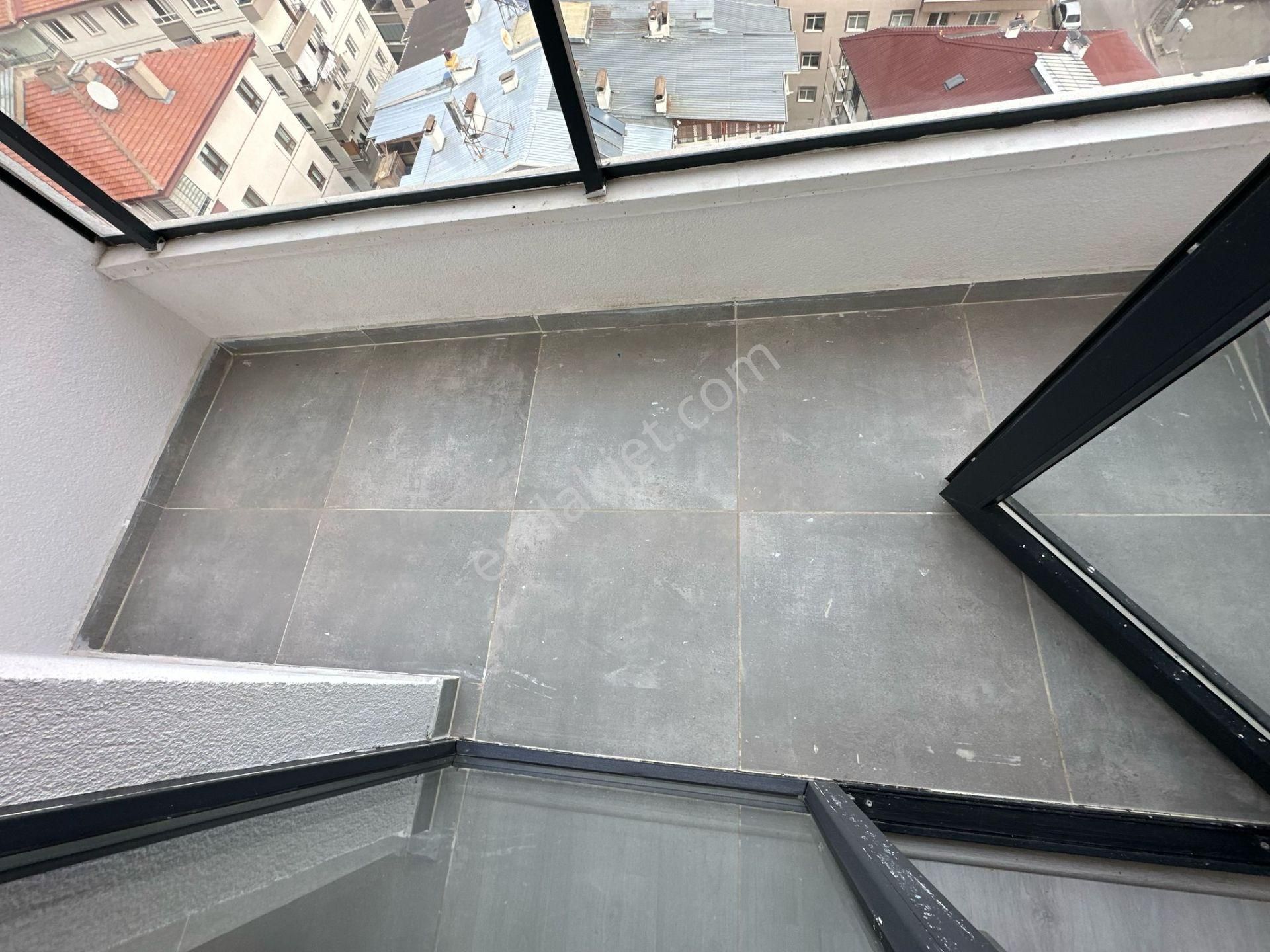 Pursaklar Mehmet Zengin Emlak'tan Kapalı Otoparklı 8.kat 4+1 Teras Balkonlu Sitede Daire - Görsel 28