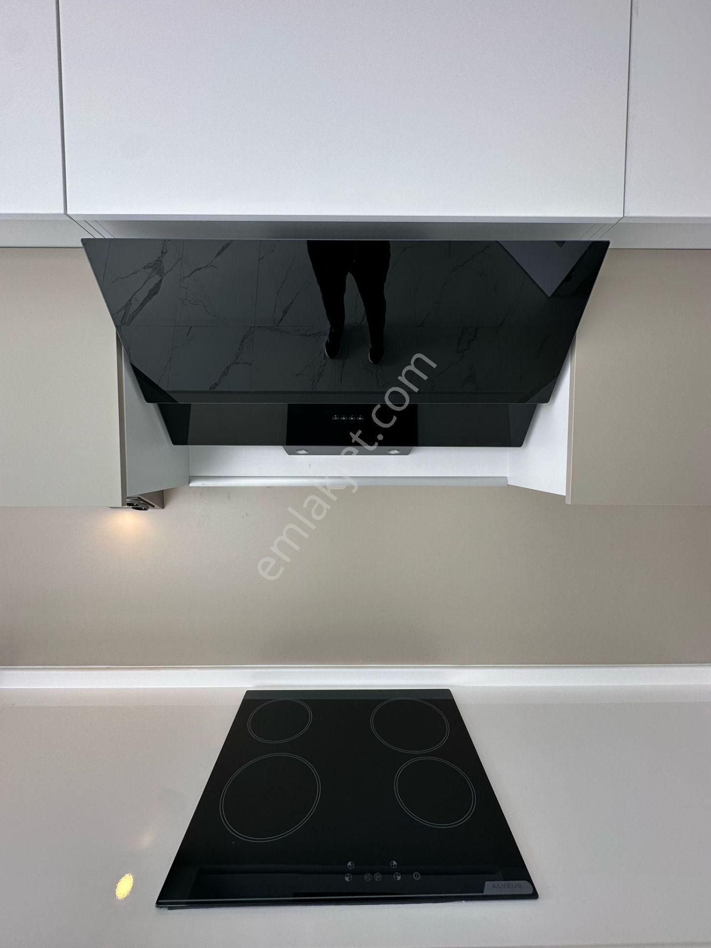 Pursaklar Mehmet Zengin Emlak'tan Kapalı Otoparklı 8.kat 4+1 Teras Balkonlu Sitede Daire - Görsel 5