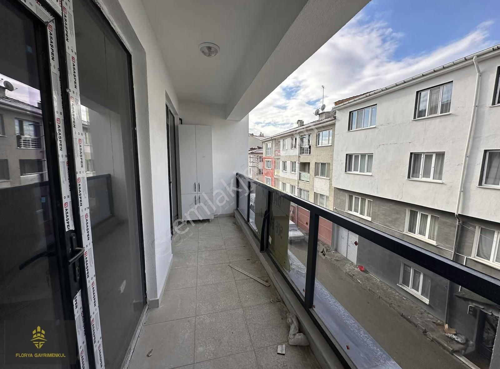 Çamlıca Mh. Güzel Konumda Ebevyn Banyolu 3+1 Ferah Daire - Görsel 15