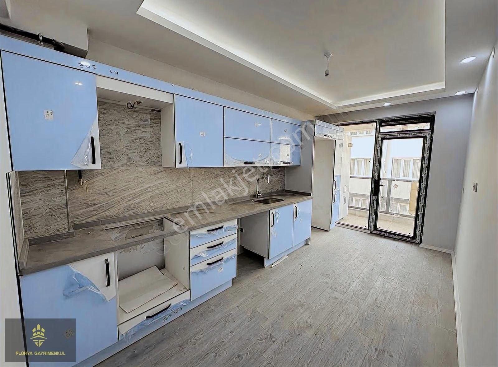 Çamlıca Mh. Güzel Konumda Ebevyn Banyolu 3+1 Ferah Daire