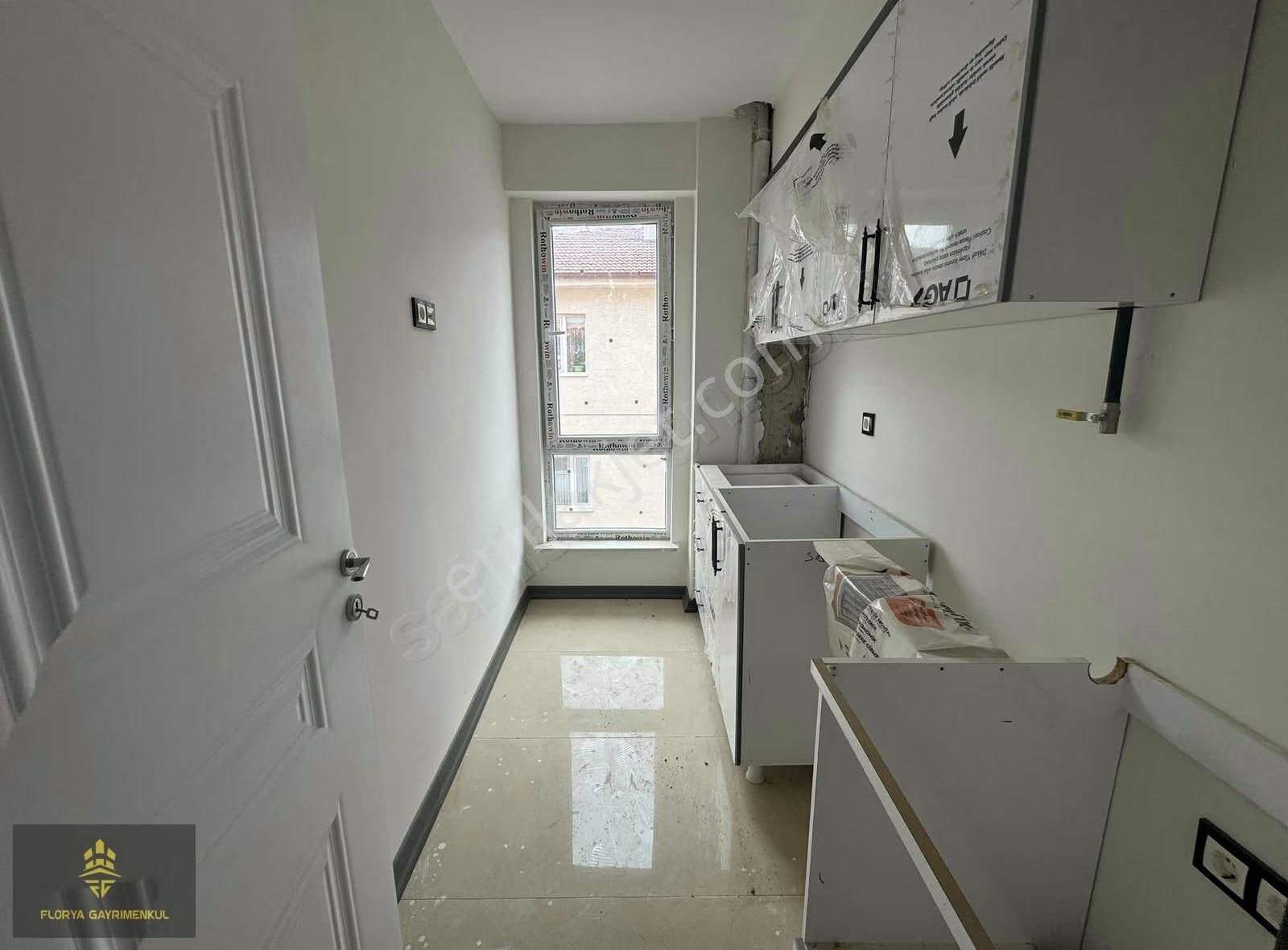 Çamlıca Mh Güzel Konumlu Geniş Ara Kat 2+0 Daire - Görsel 5