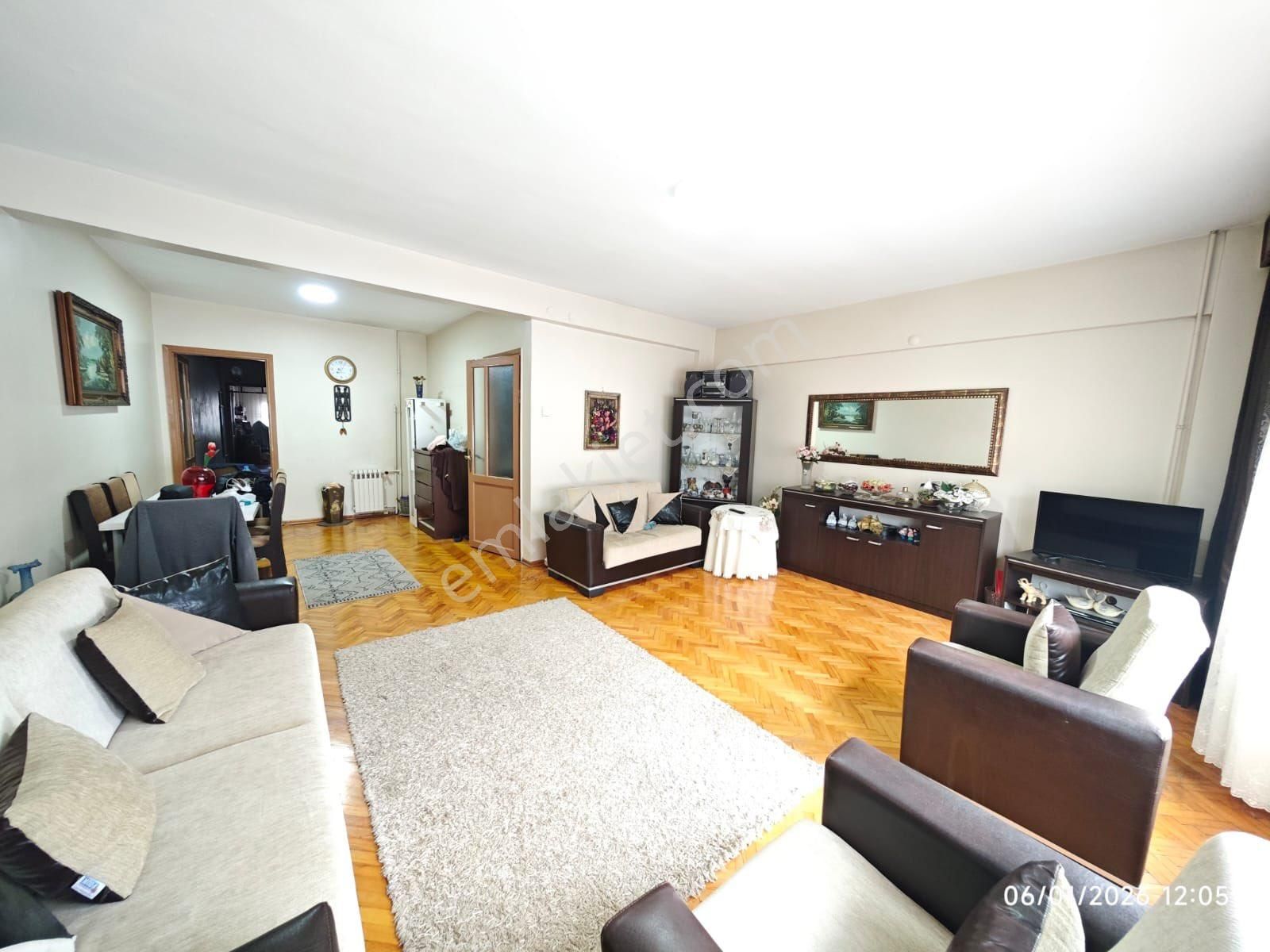 Fatih Haseki’de-ana Caddeye Birkaç Adım-3+1 Kentsel Dönüşüm Fırsatı