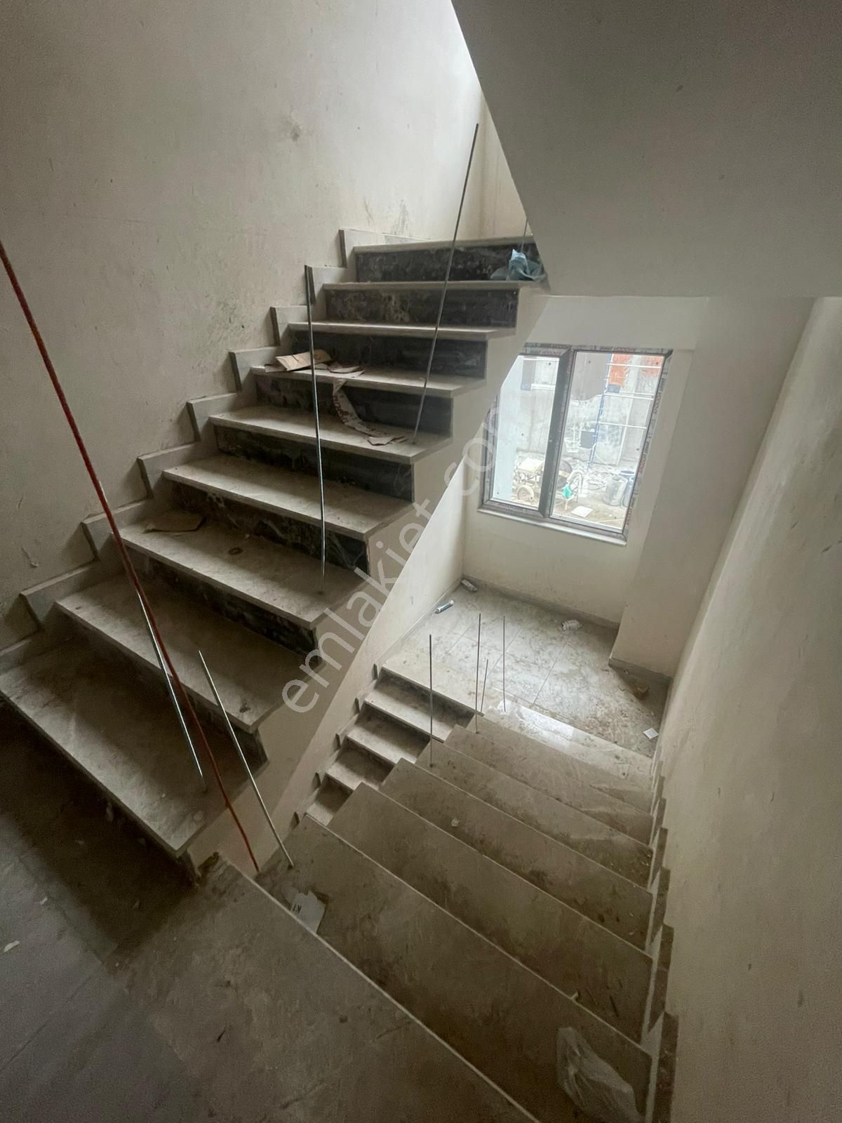 Afyon Üçok Emlaktan Ali İhsan Paşa Mah Satılık Sıfır 3+1 Lüx Asansörlü Daire - Görsel 3