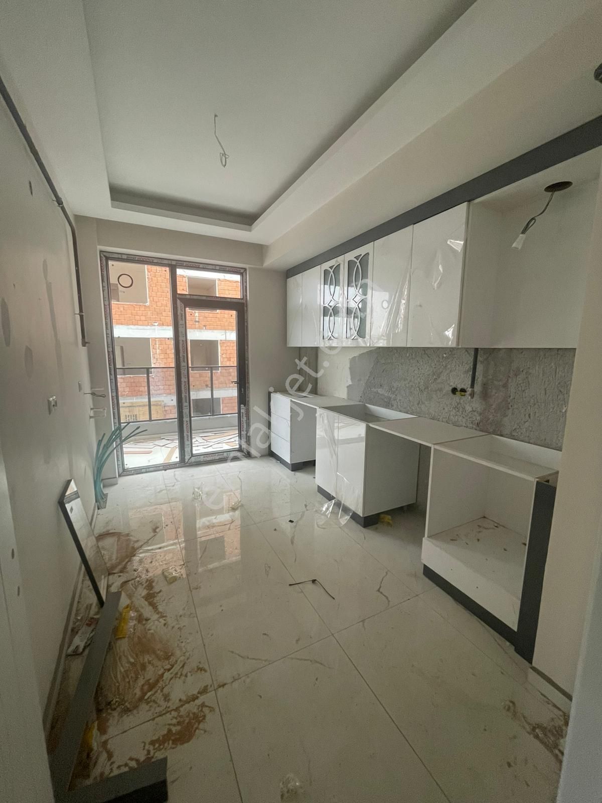 Afyon Üçok Emlaktan Ali İhsan Paşa Mah Satılık Sıfır 3+1 Lüx Asansörlü Daire - Görsel 7