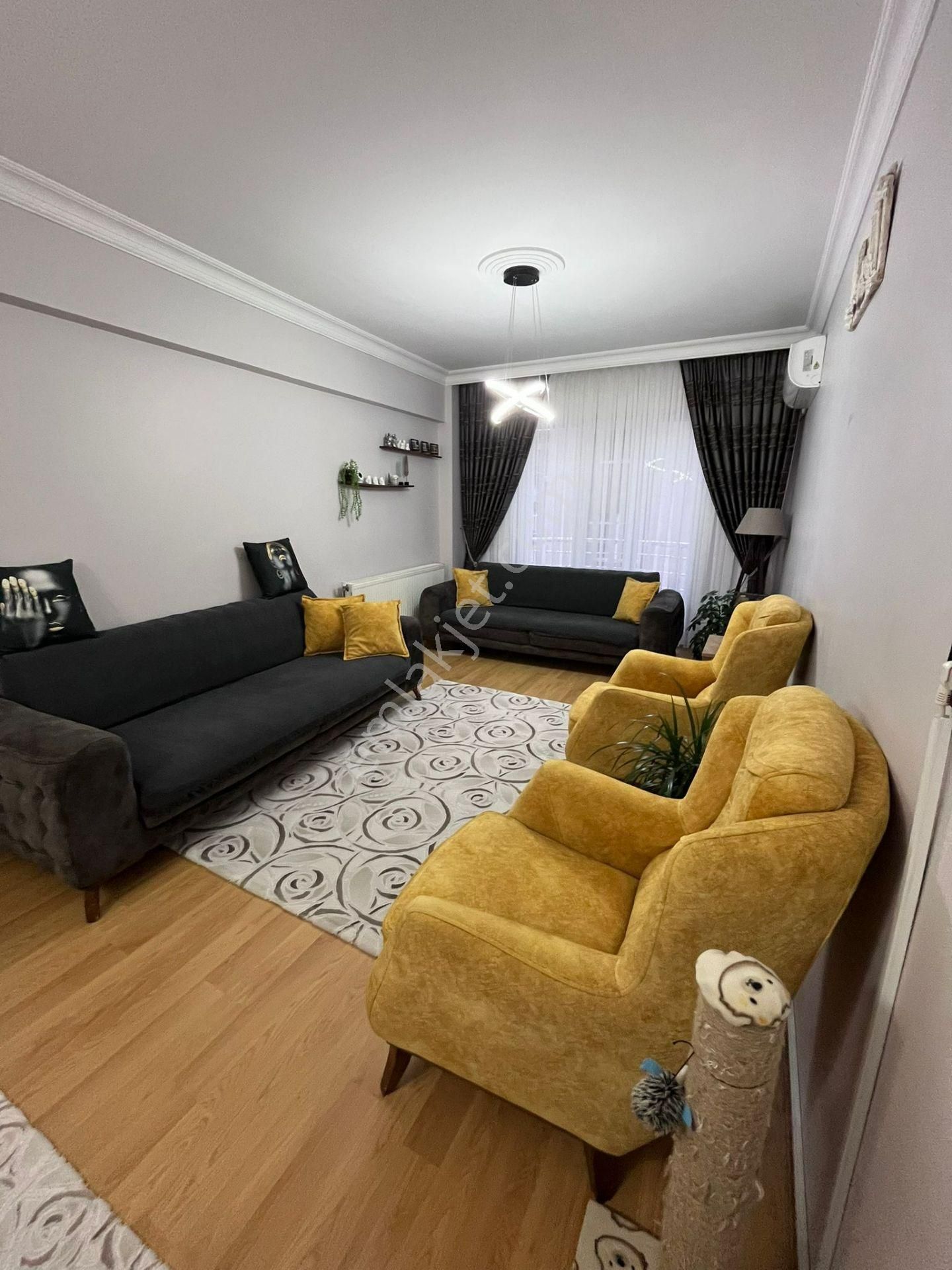 Nm Gayrimenkul'den Reşadiye Mahallesi Satılık 2+1 Daire - Görsel 12