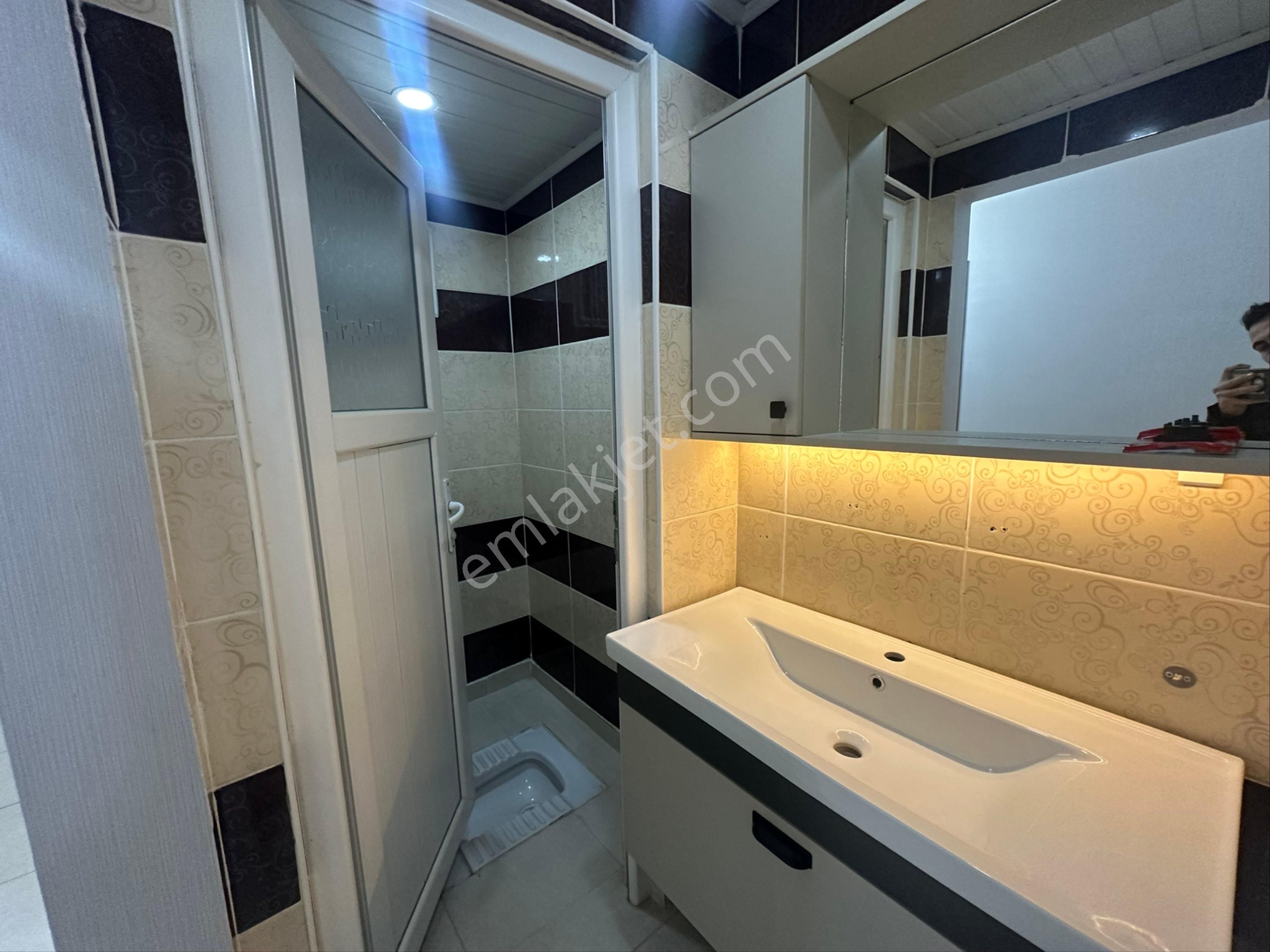 Akev Gayrimenkul'den Karaköprü Doğukentte Bakımlı Ara Kat 4+1 Daire - Görsel 19