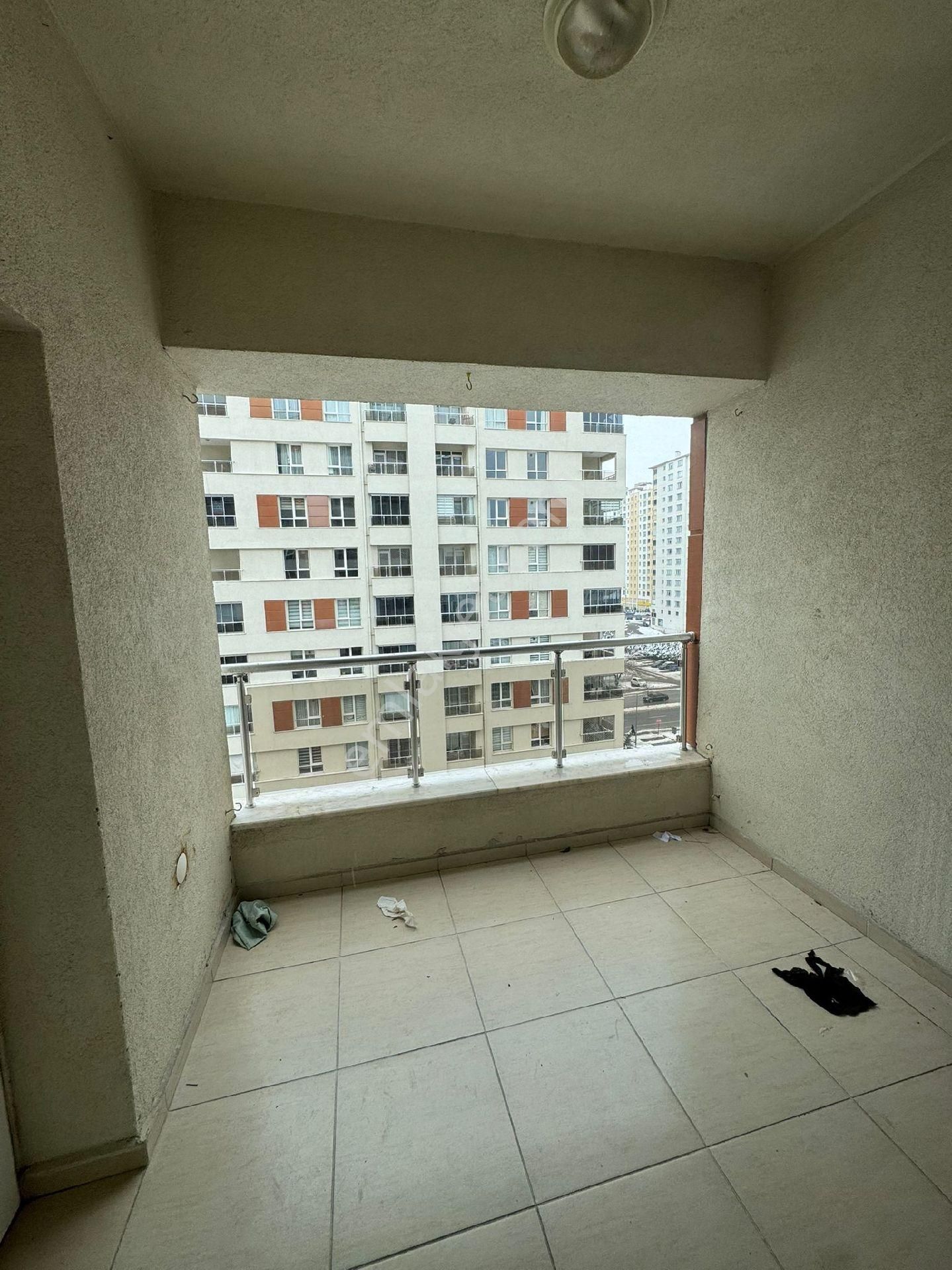 Vb Grup Papatya Caddesi 2.5+1 Geniş Kiralık Daire - Görsel 17