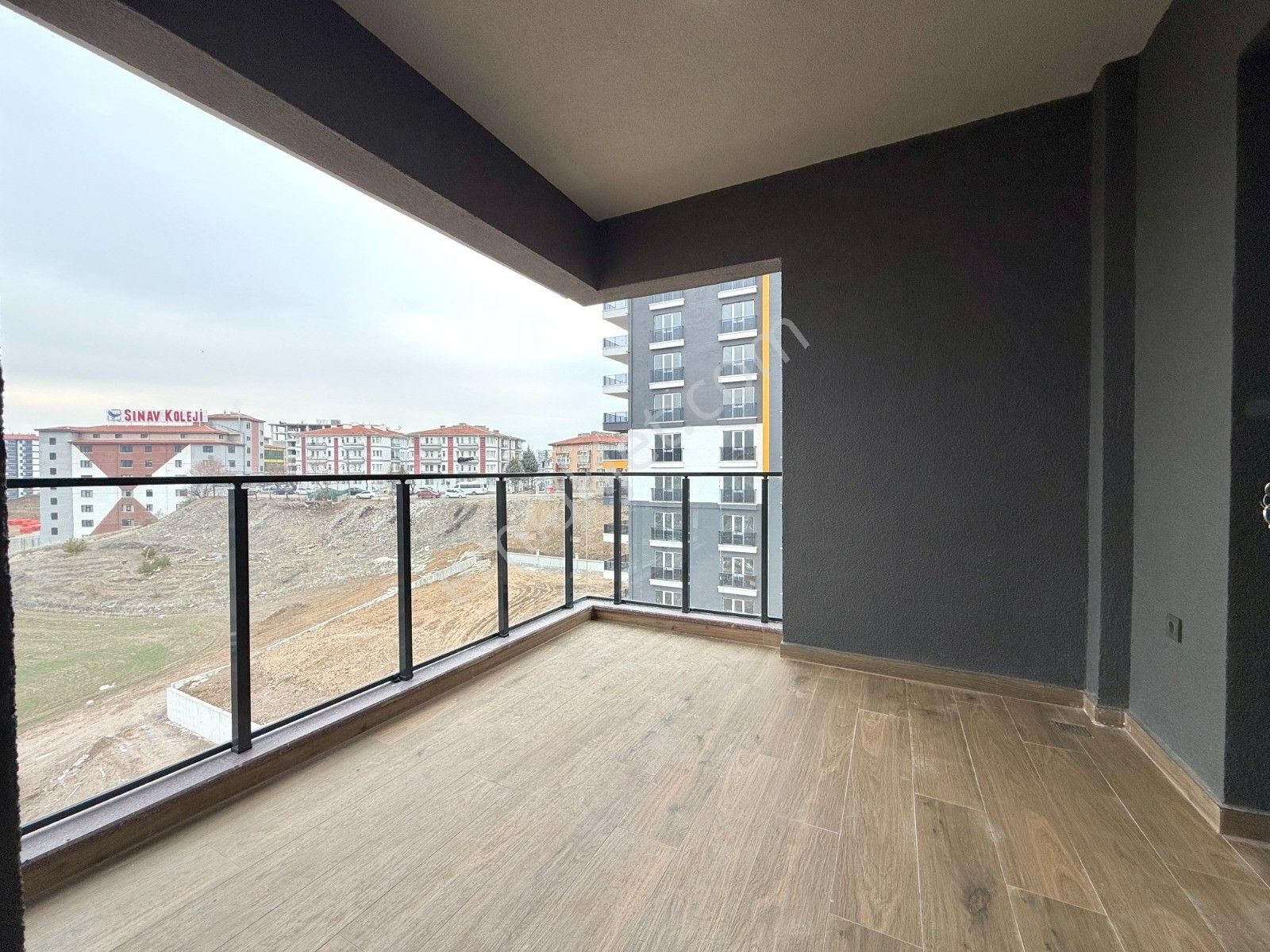 Kalecik Emlak'tan Fatih Mah. Lüx Ve Modern Tasarımlı 2+1 Full Yapılı - Görsel 22