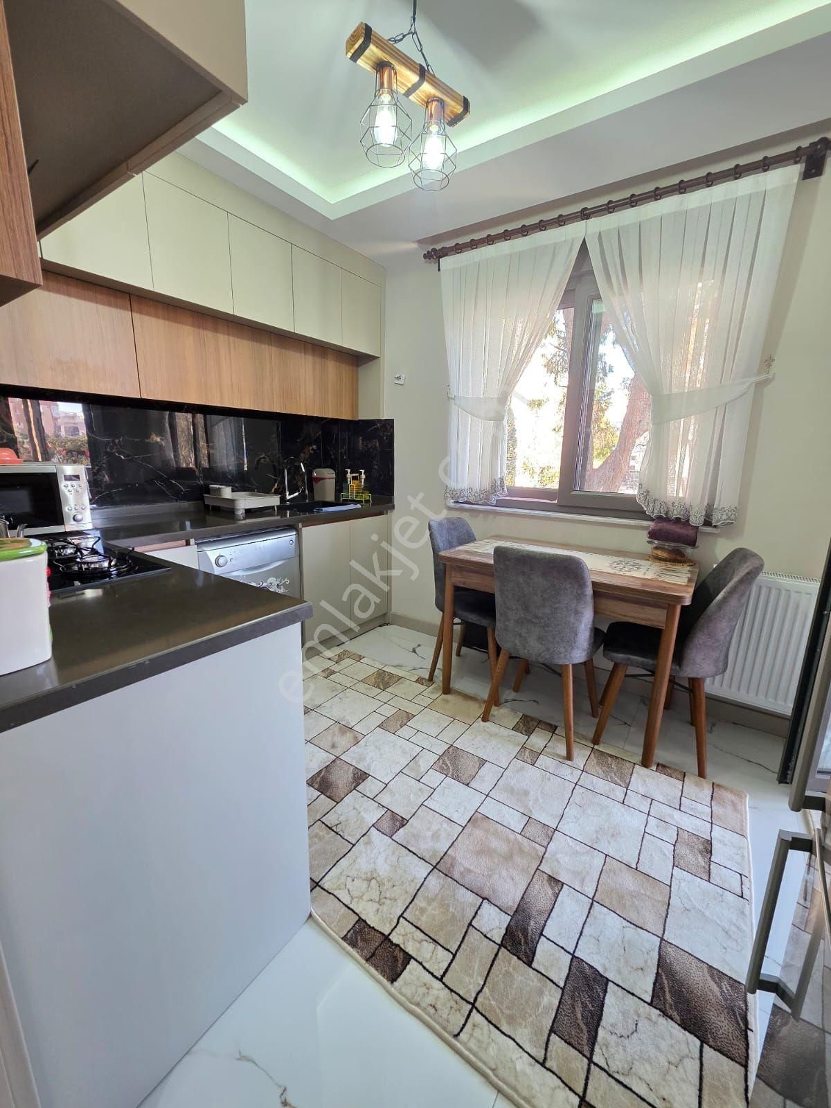 Kızılarıkta Konum Harıkası Acilll Satılık Dogalgazli - Görsel 4