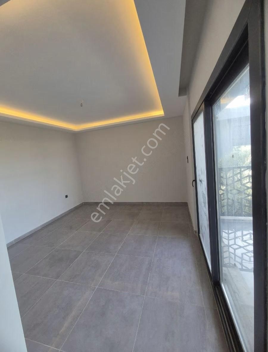 Davutlar Termal Bölgesinde 4+1 Havuzlu Müstakil Villa - Görsel 25