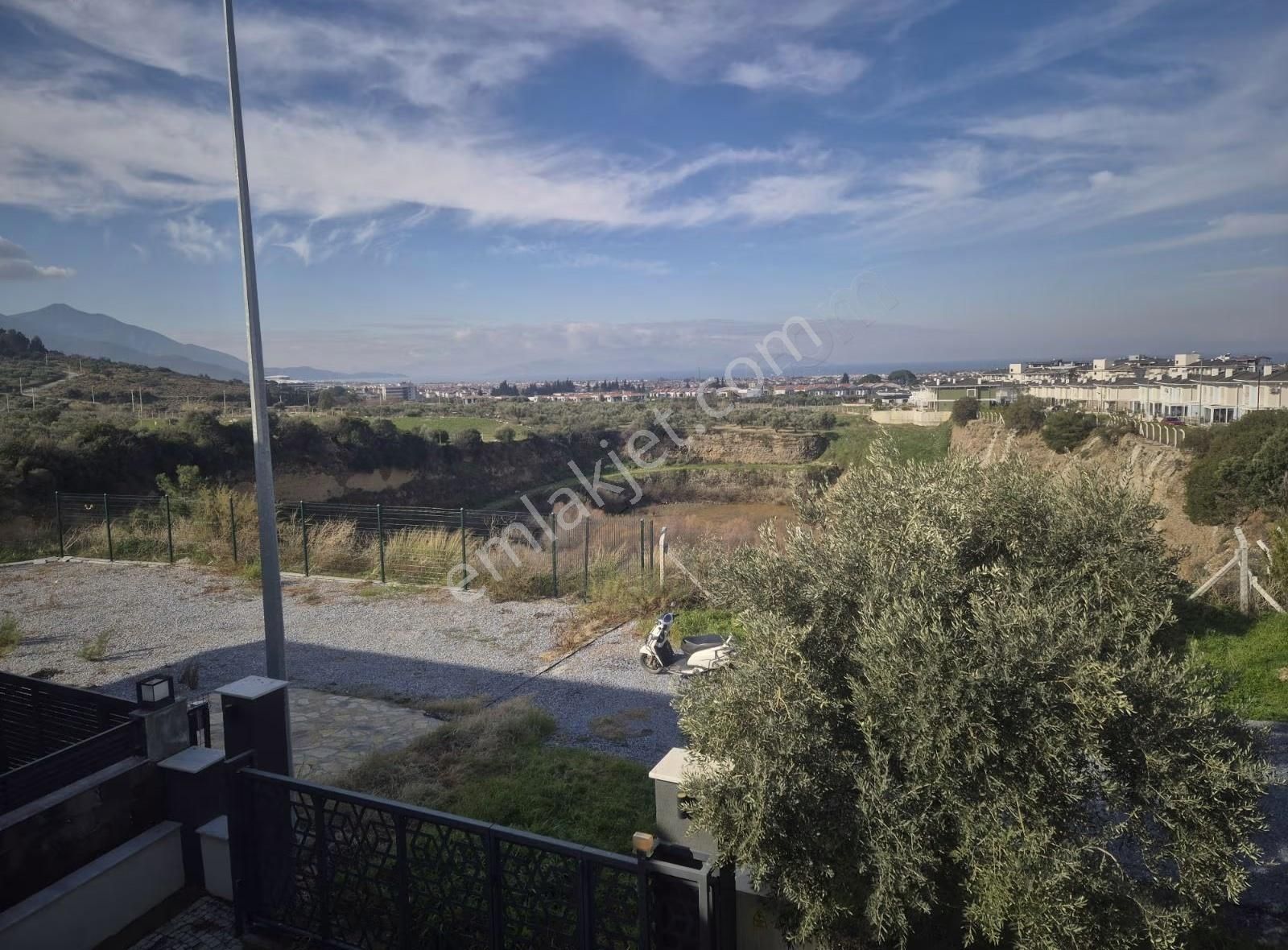 Davutlar Termal Bölgesinde 4+1 Havuzlu Müstakil Villa - Görsel 29