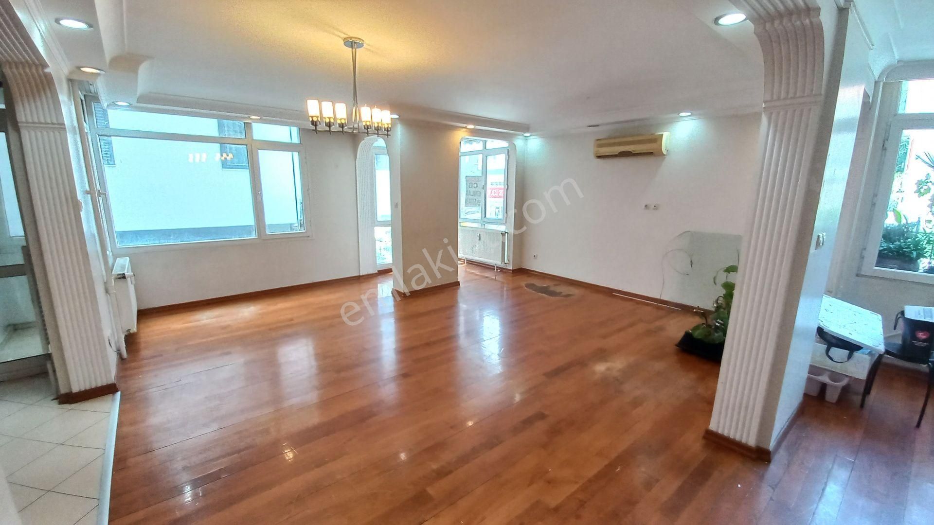 Sadıkbey' De Ana Cadde Üzerinde Kupon Satılık Daire