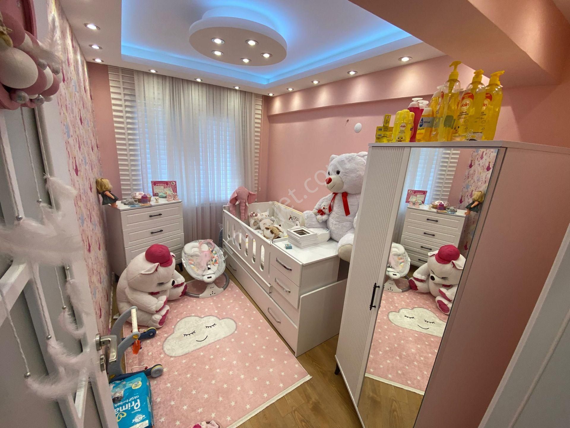 Acil Konak Zeytinlik Hacıbayram Camisi Civarı Kemer İzban Yakını 3+1 100m2 Full Tadilatlı Satılık D. - Görsel 15