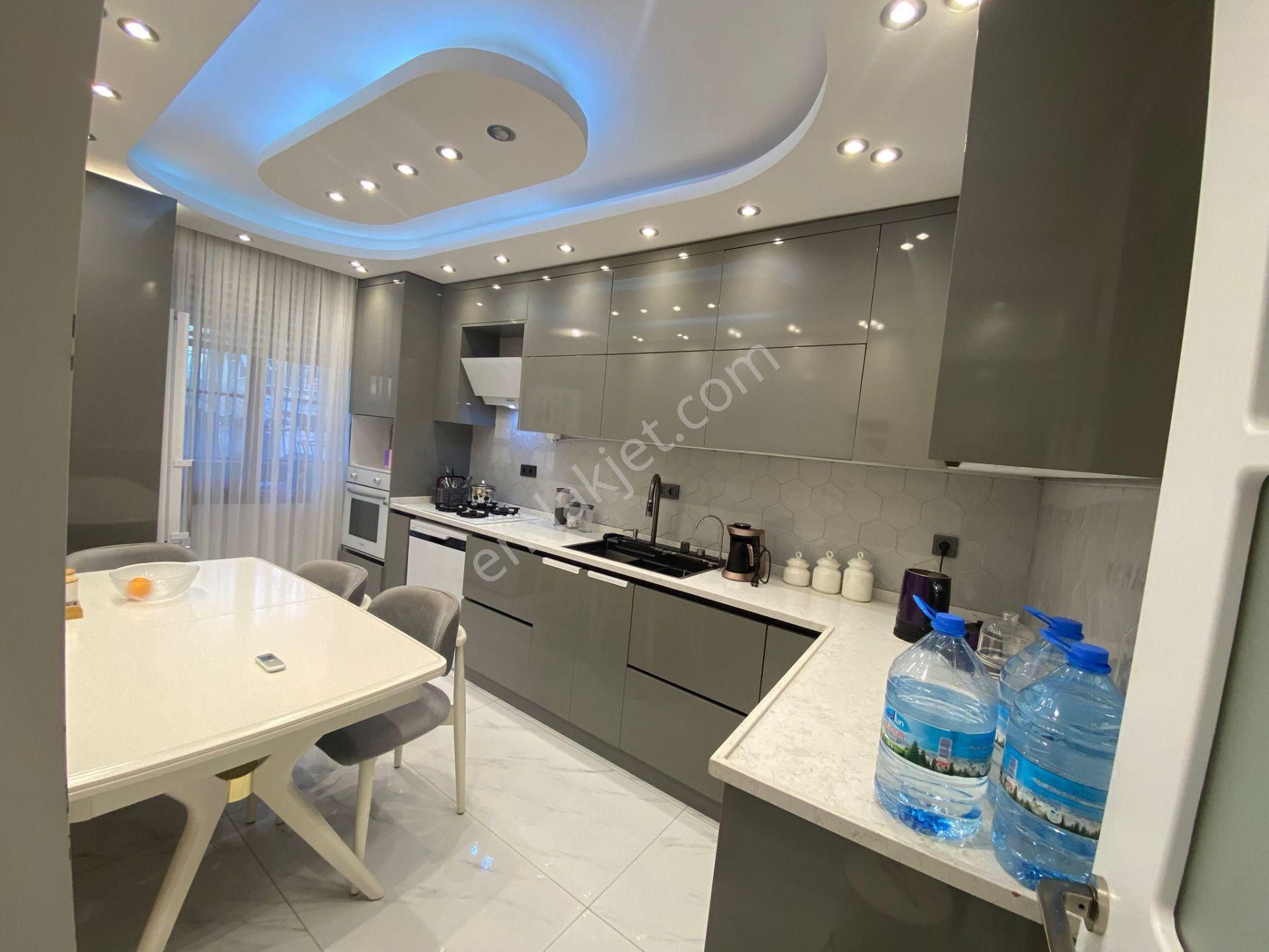 Acil Konak Zeytinlik Hacıbayram Camisi Civarı Kemer İzban Yakını 3+1 100m2 Full Tadilatlı Satılık D. - Görsel 22