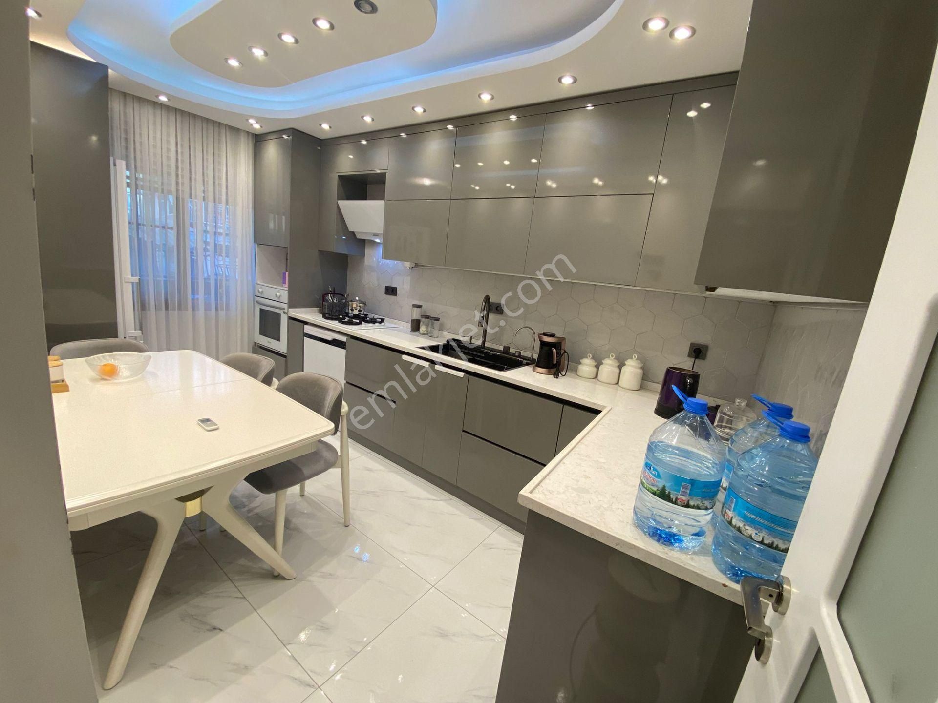 Acil Konak Zeytinlik Hacıbayram Camisi Civarı Kemer İzban Yakını 3+1 100m2 Full Tadilatlı Satılık D. - Görsel 20