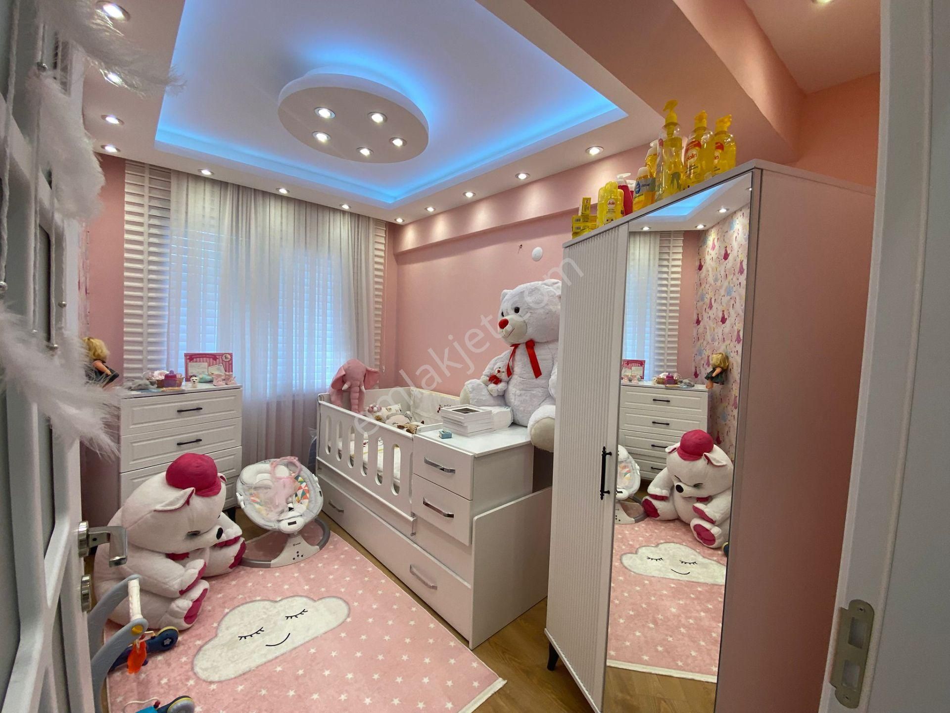 Acil Konak Zeytinlik Hacıbayram Camisi Civarı Kemer İzban Yakını 3+1 100m2 Full Tadilatlı Satılık D. - Görsel 13