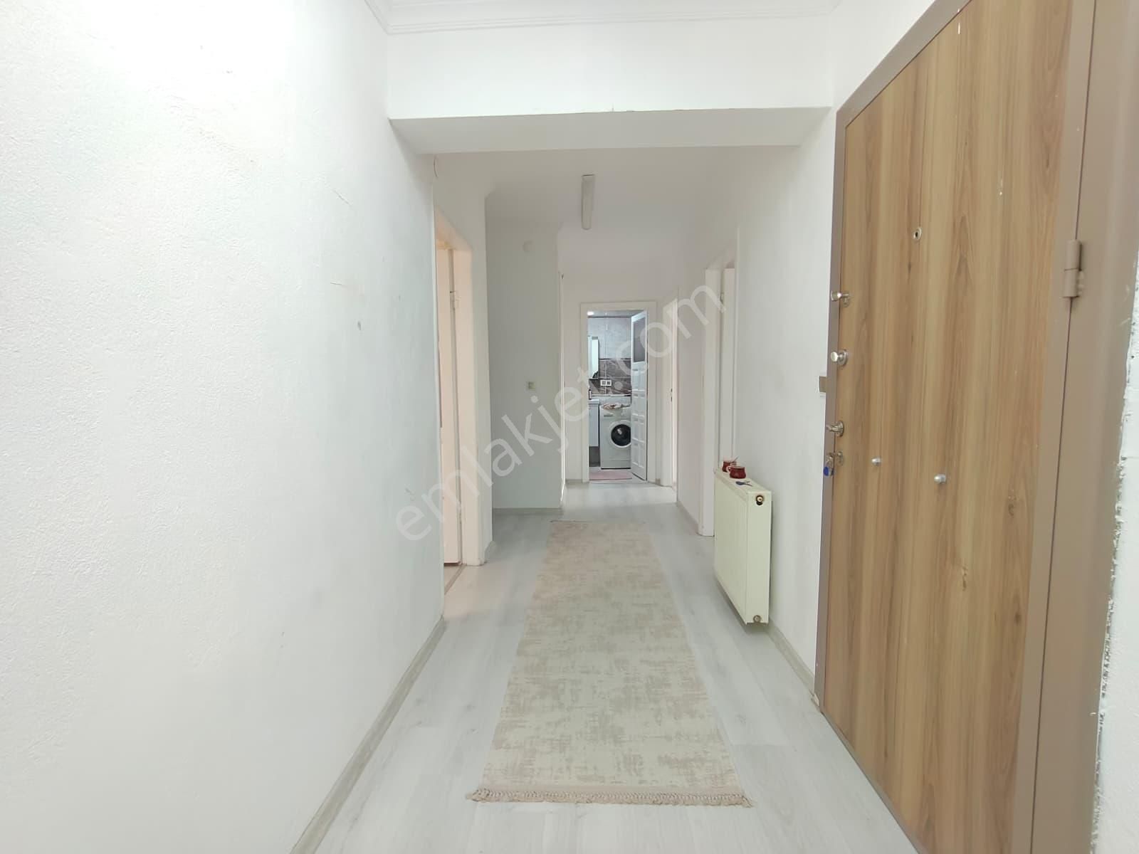 Balçova Çetin Emeç Tanju Okan Sok. 6 Yıllık Satılık 2+1daire - Görsel 16