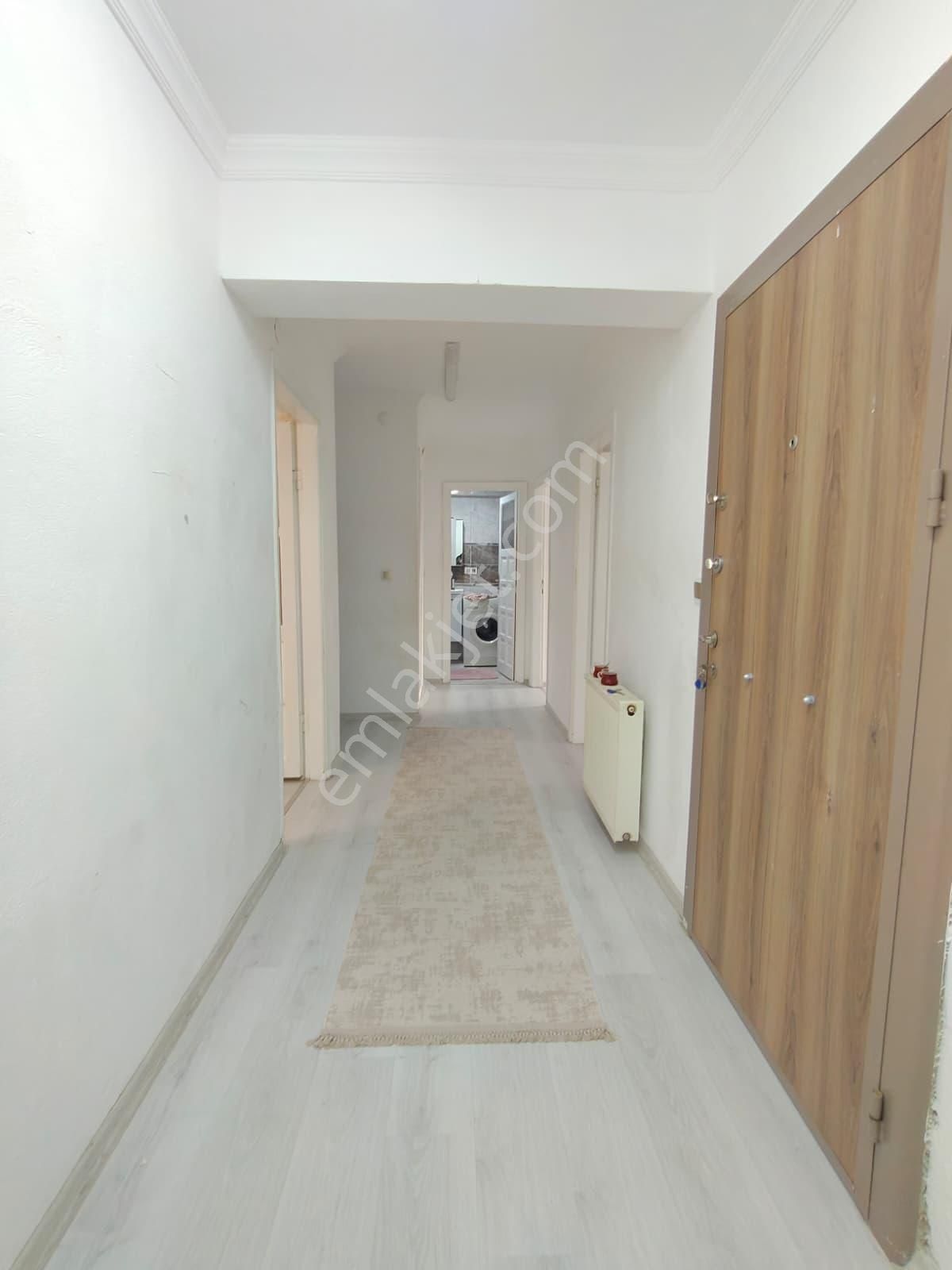 Balçova Çetin Emeç Tanju Okan Sok. 6 Yıllık Satılık 2+1daire - Görsel 15