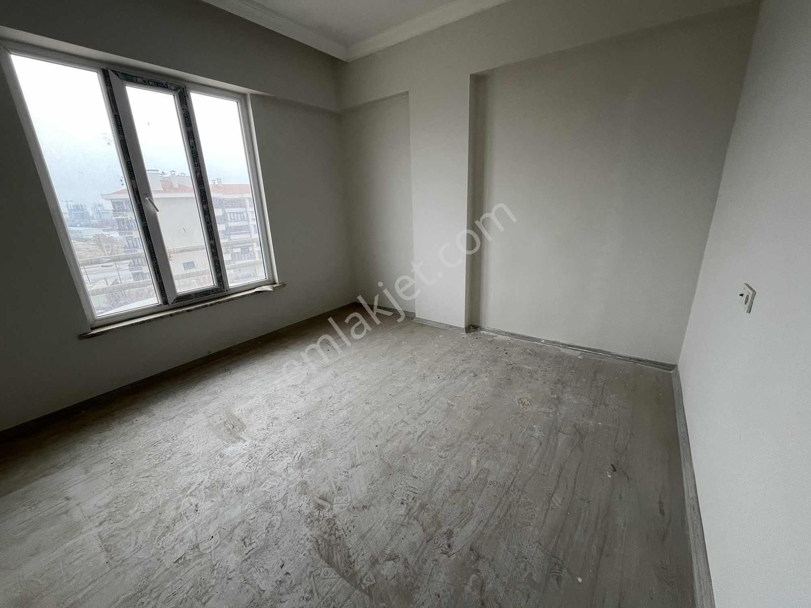 Fetih Caddesi Üzeri Ödemesiz Fırsat 2+1 Daire Pera Park Karatay - Görsel 17