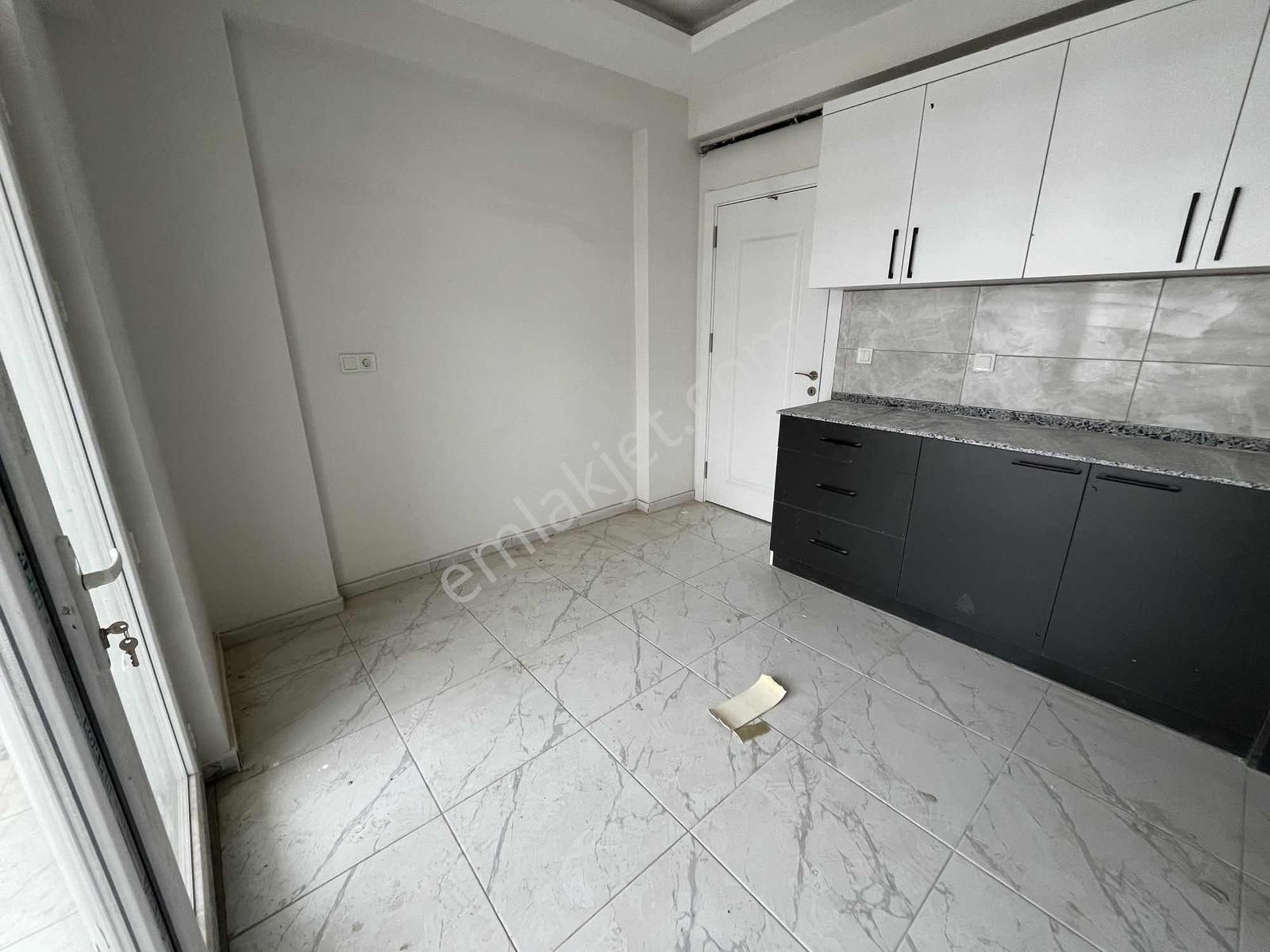 Fetih Caddesi Üzeri Ödemesiz Fırsat 2+1 Daire Pera Park Karatay - Görsel 11