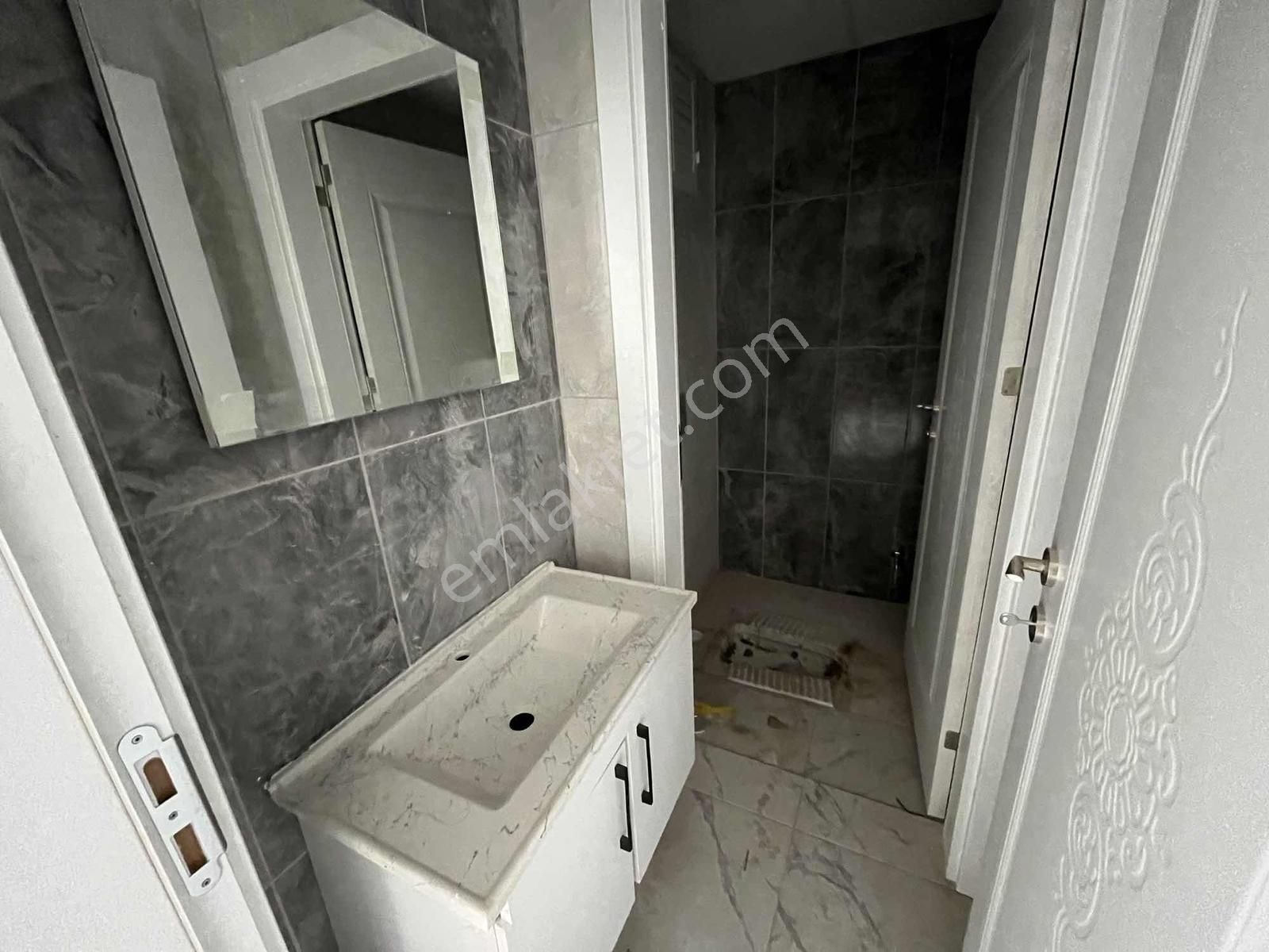 Fetih Caddesi Üzeri Ödemesiz Fırsat 2+1 Daire Pera Park Karatay - Görsel 5