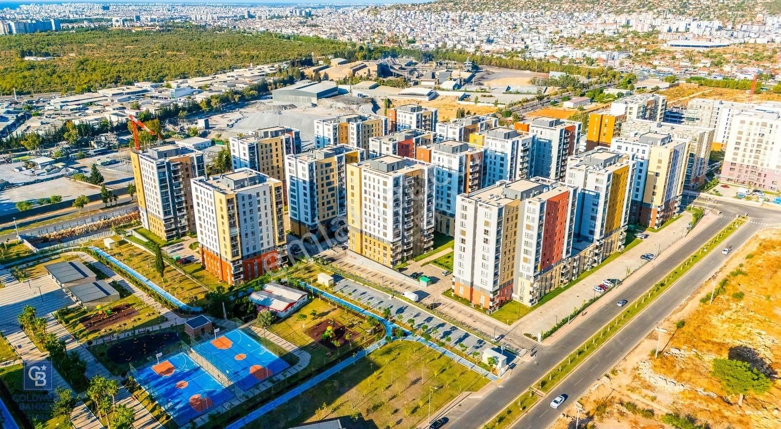 Sur Yapı Antalya'da Otuma Hazır 1+1 72.5 M2 Satılık Daire