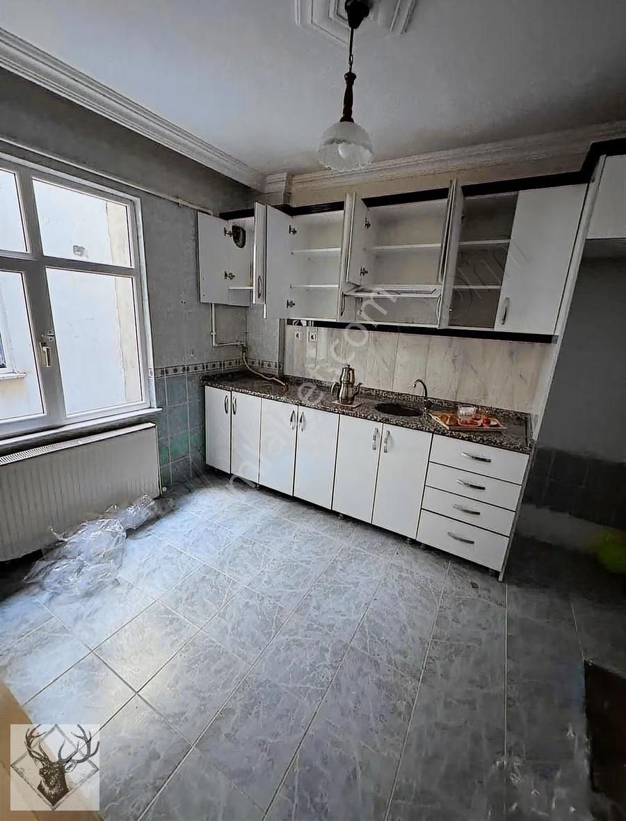 Anadolu Mah.de Kiralık 2+1 120m² Arakat Komple Sıfır Metro Yakın - Görsel 6