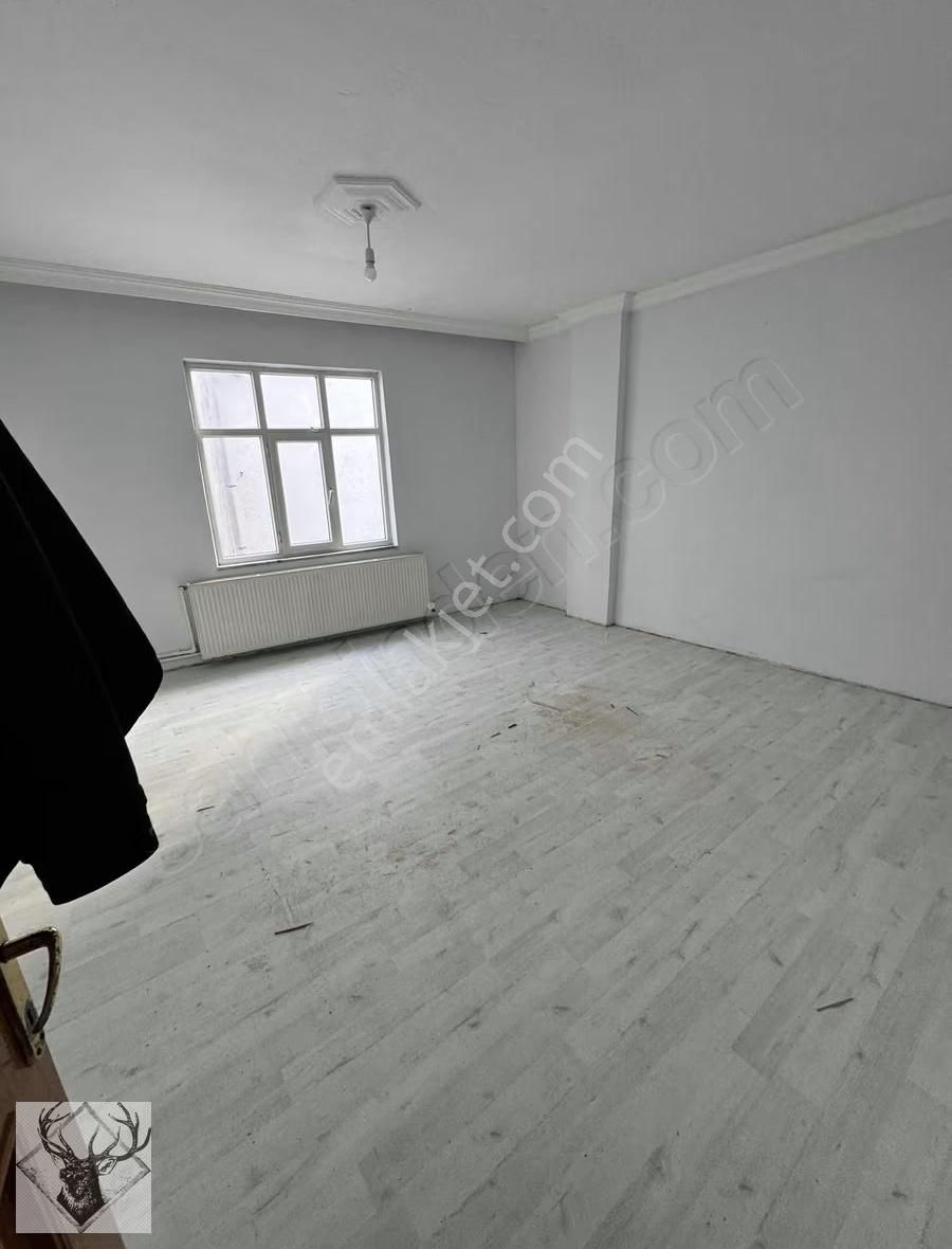 Anadolu Mah.de Kiralık 2+1 120m² Arakat Komple Sıfır Metro Yakın - Görsel 3