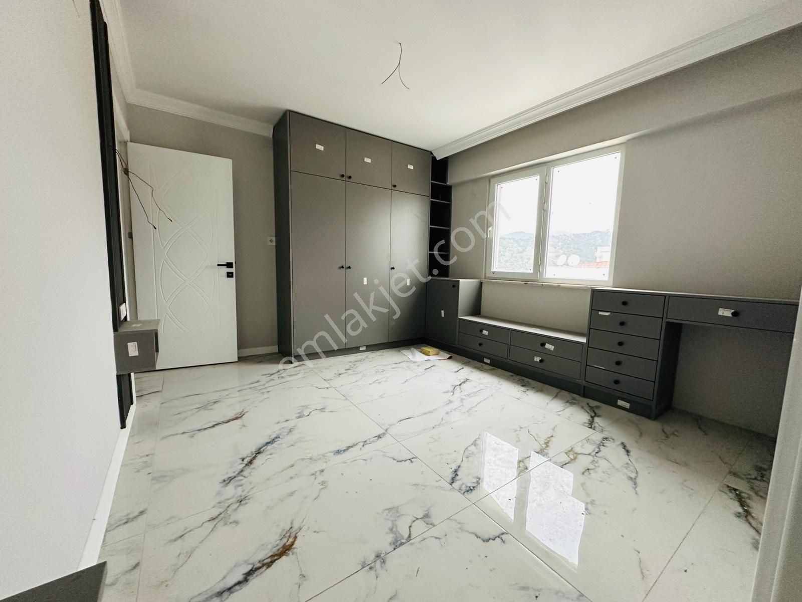 🏡 Göl-san Gayrimenkul’den 🏡 Yıldıztepe Mah. 3+1 Fırsat Dublex !!! - Görsel 9
